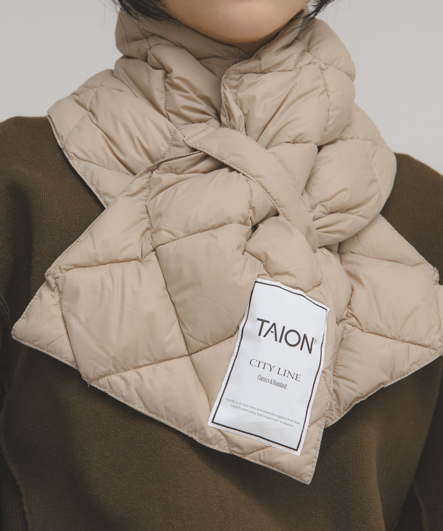 TAION　CITY DOWN SCARF G.BEIGE One