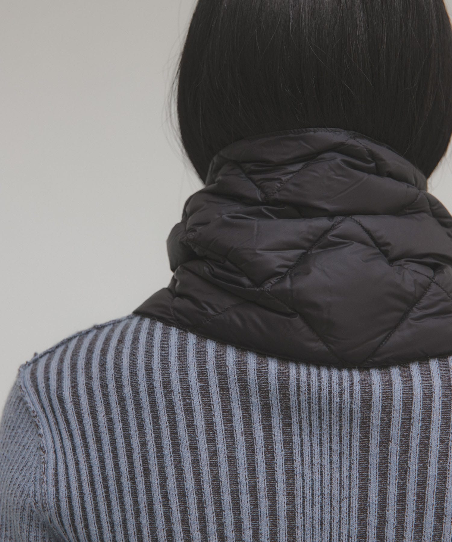 TAION　CITY DOWN SCARF BLACK One