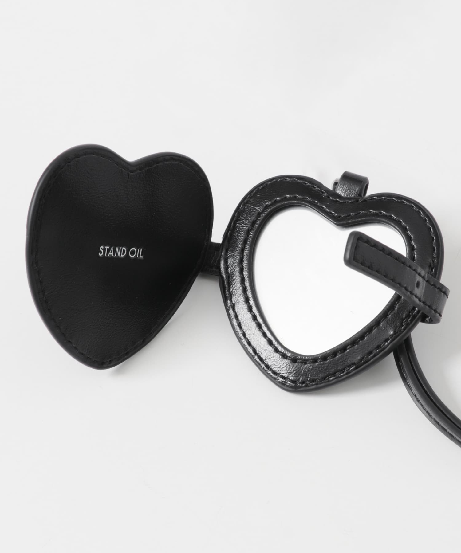 STAND OIL　BELTED MIRROR KEYRING BLACK One