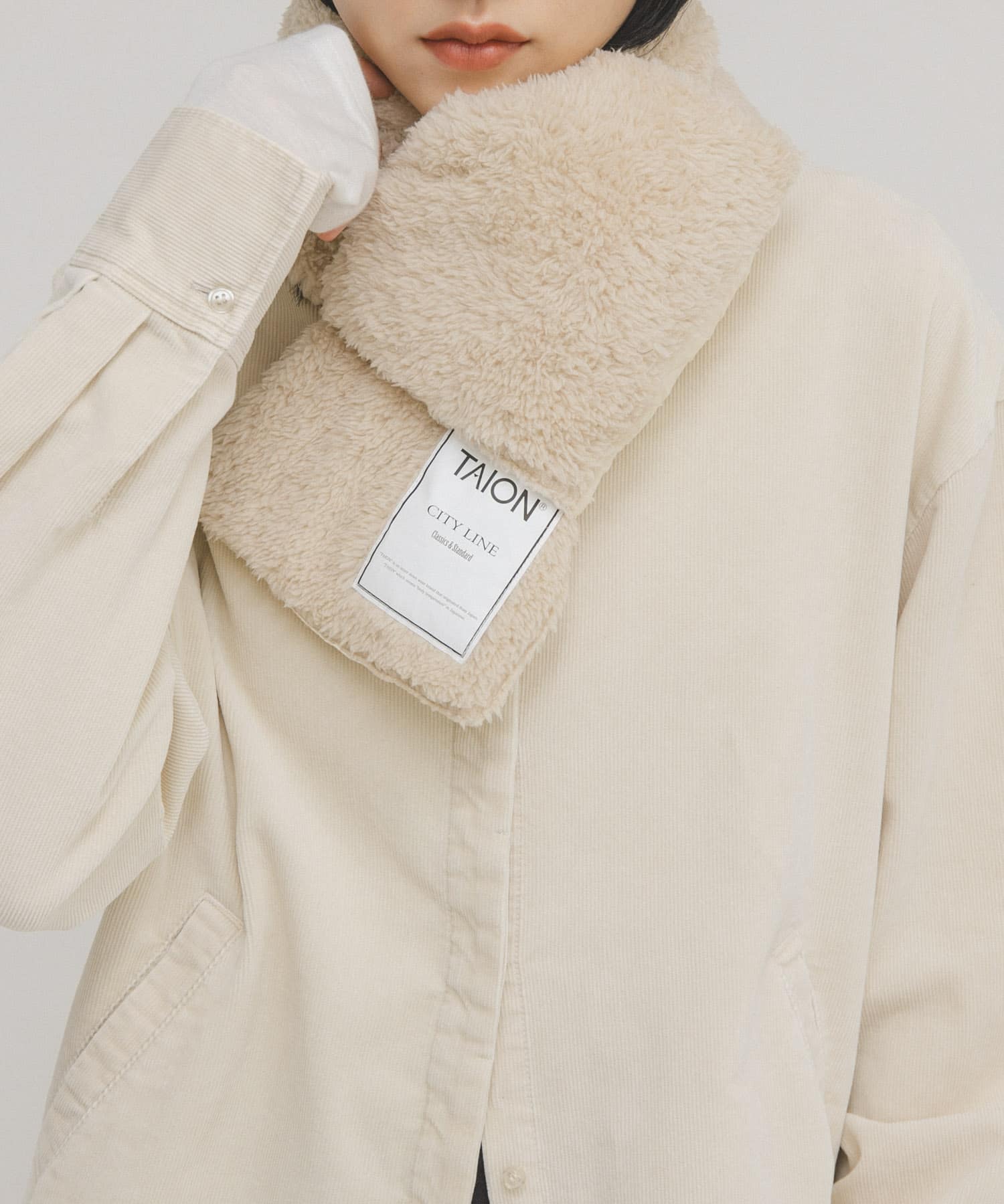 TAION　CITY REVERSIBLE DOWNSCARF