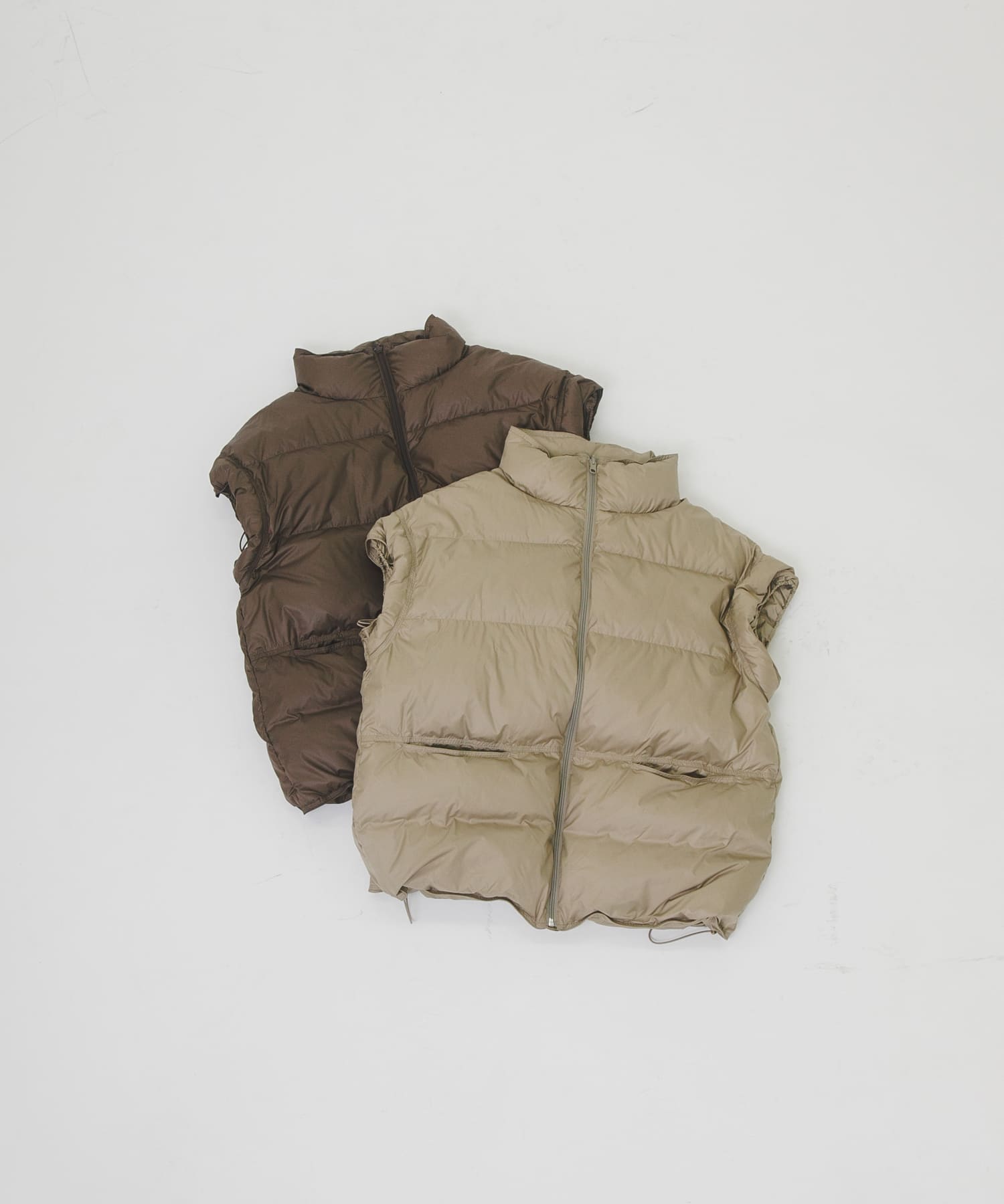 short-sleeved down vest ラクダ FREE