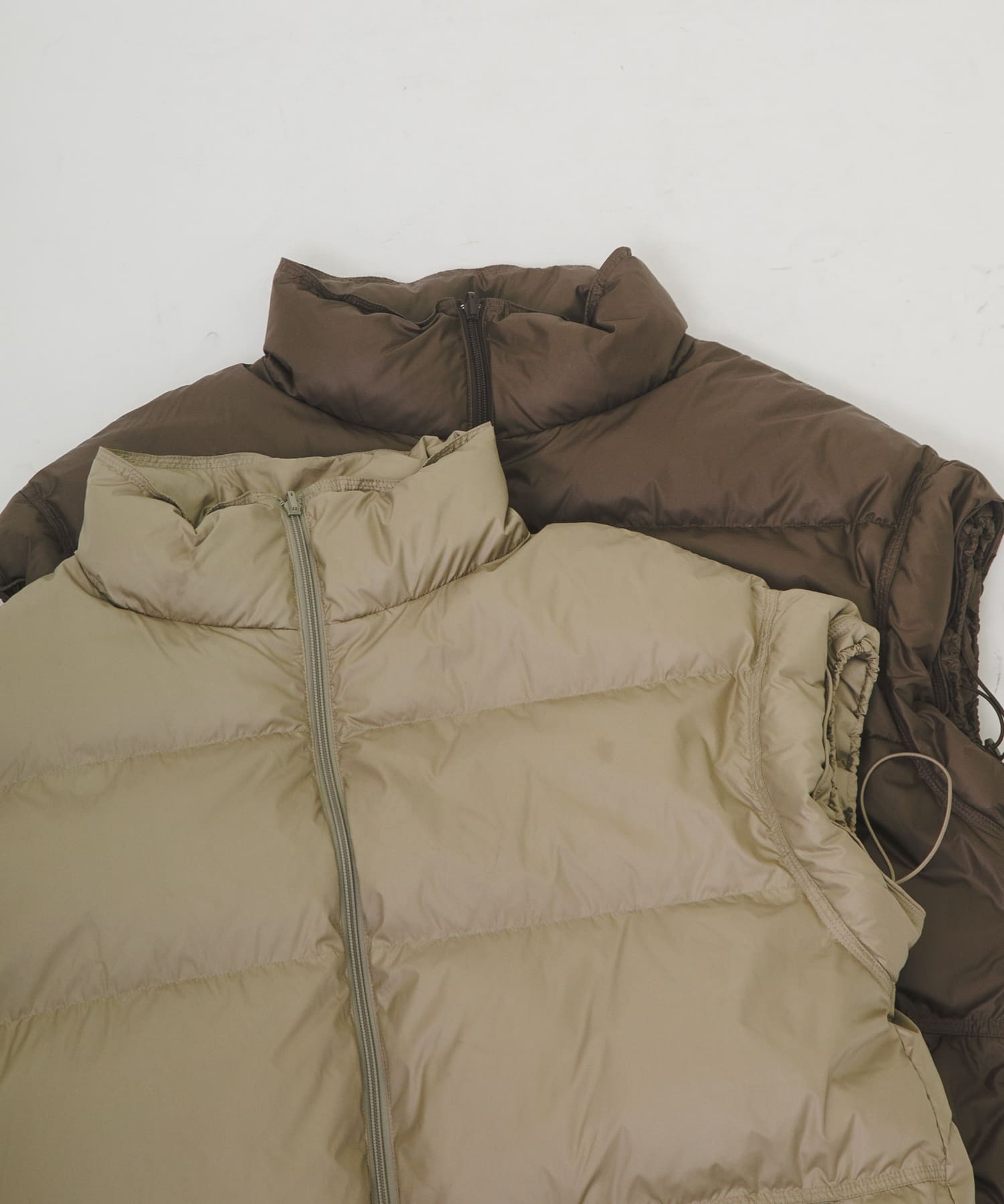 short-sleeved down vest ラクダ FREE