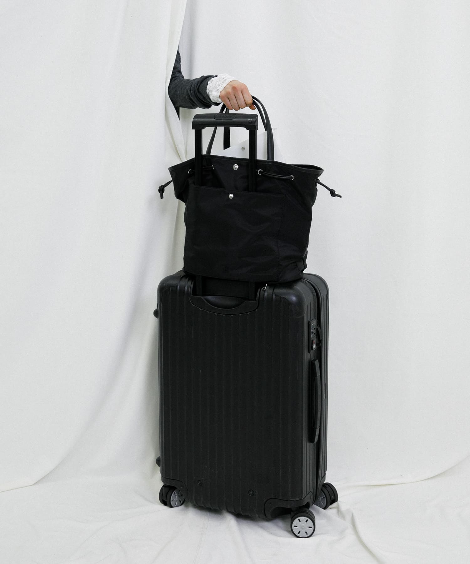 『Lsize』hun RODESKO　Dual pocket tote large BLACK One