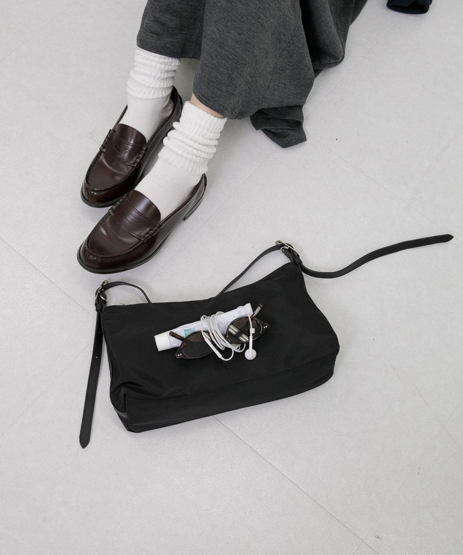 hun RODESKO　Dual shoulder BLACK One