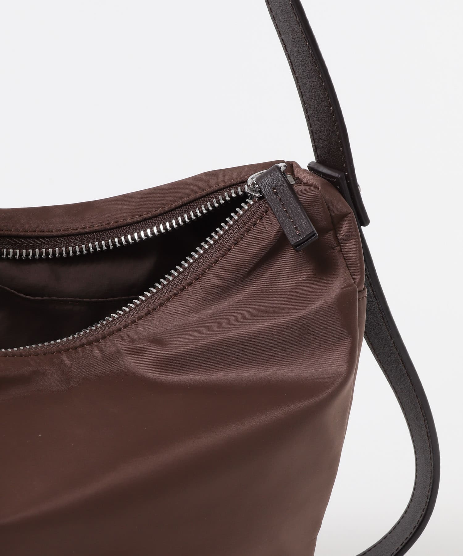 hun RODESKO　Dual pocket BROWN One