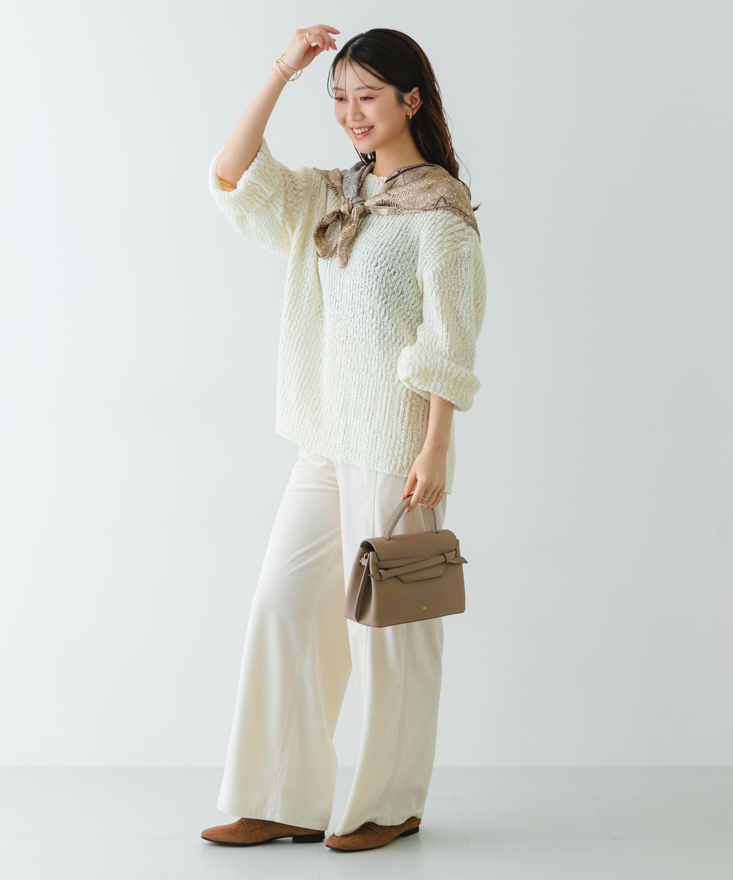 tov　MIMI M GREGE -