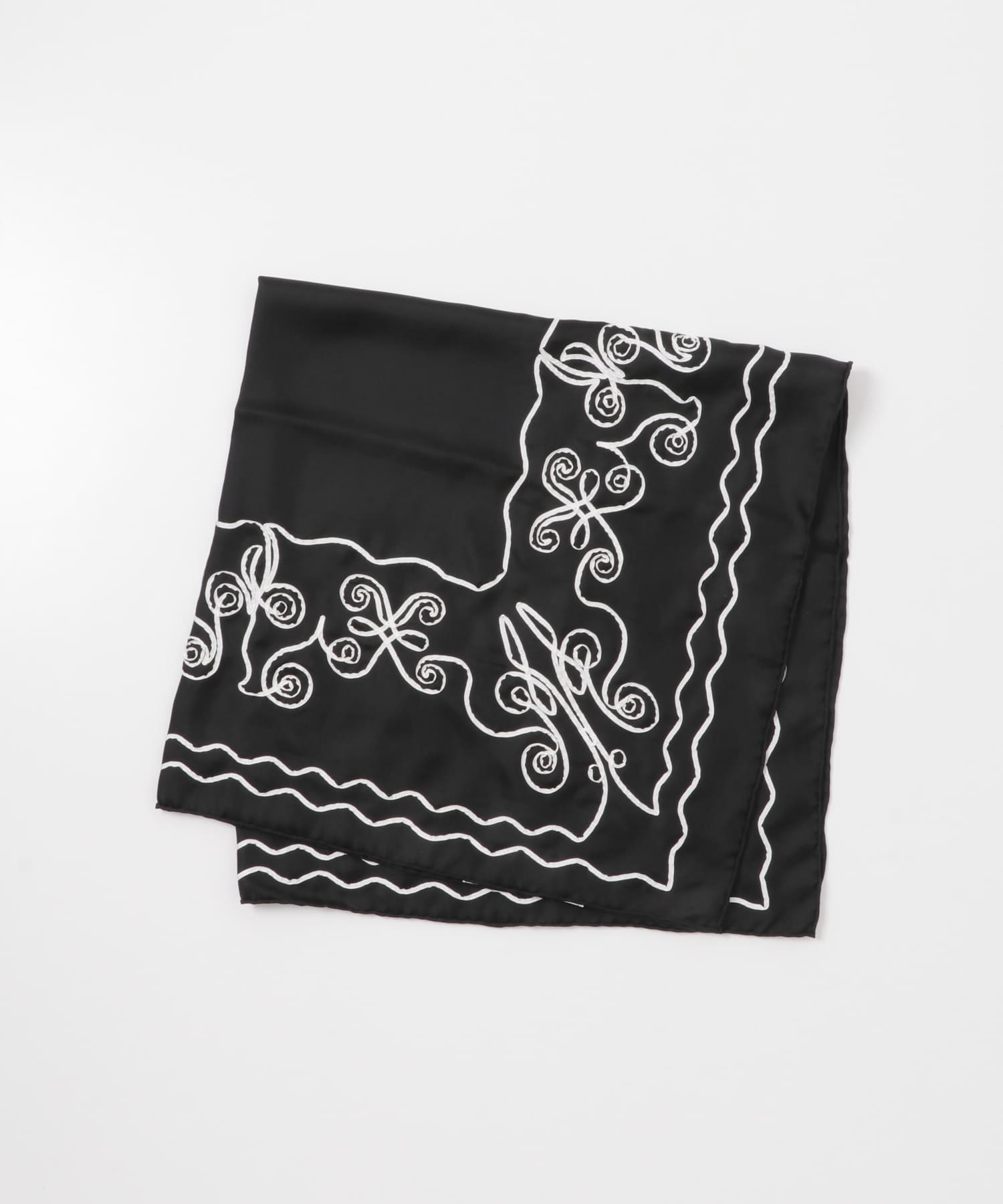 ASAUCE MELER　テープエンブロイダリーバンダナスカーフ Black×Wht One