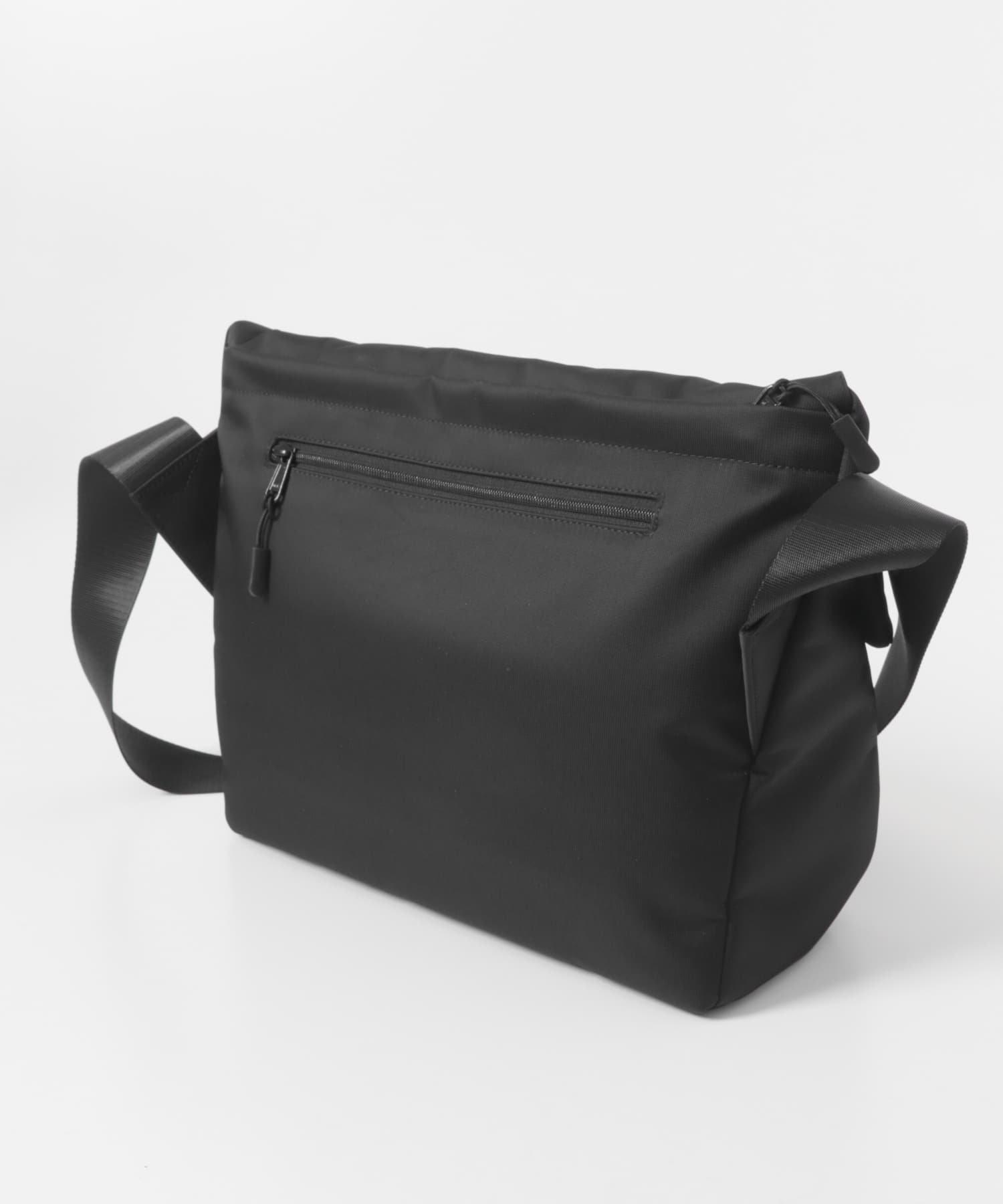 撥水フィドロックショルダーバッグ L BLACK L