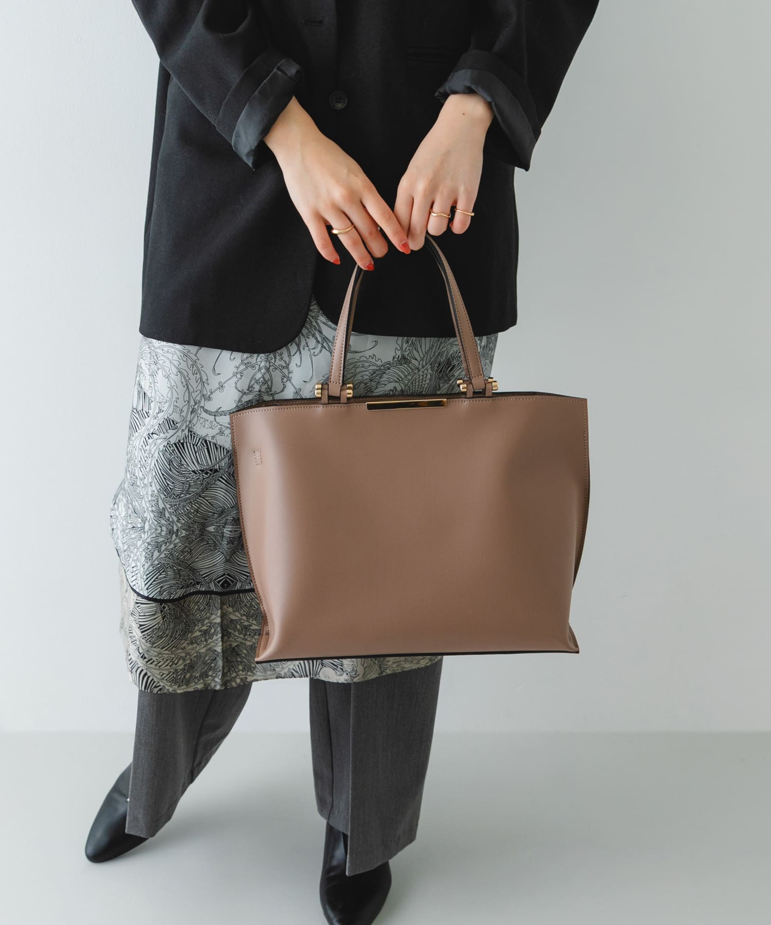 メタル2WAY A4トートバッグ MOCHA One