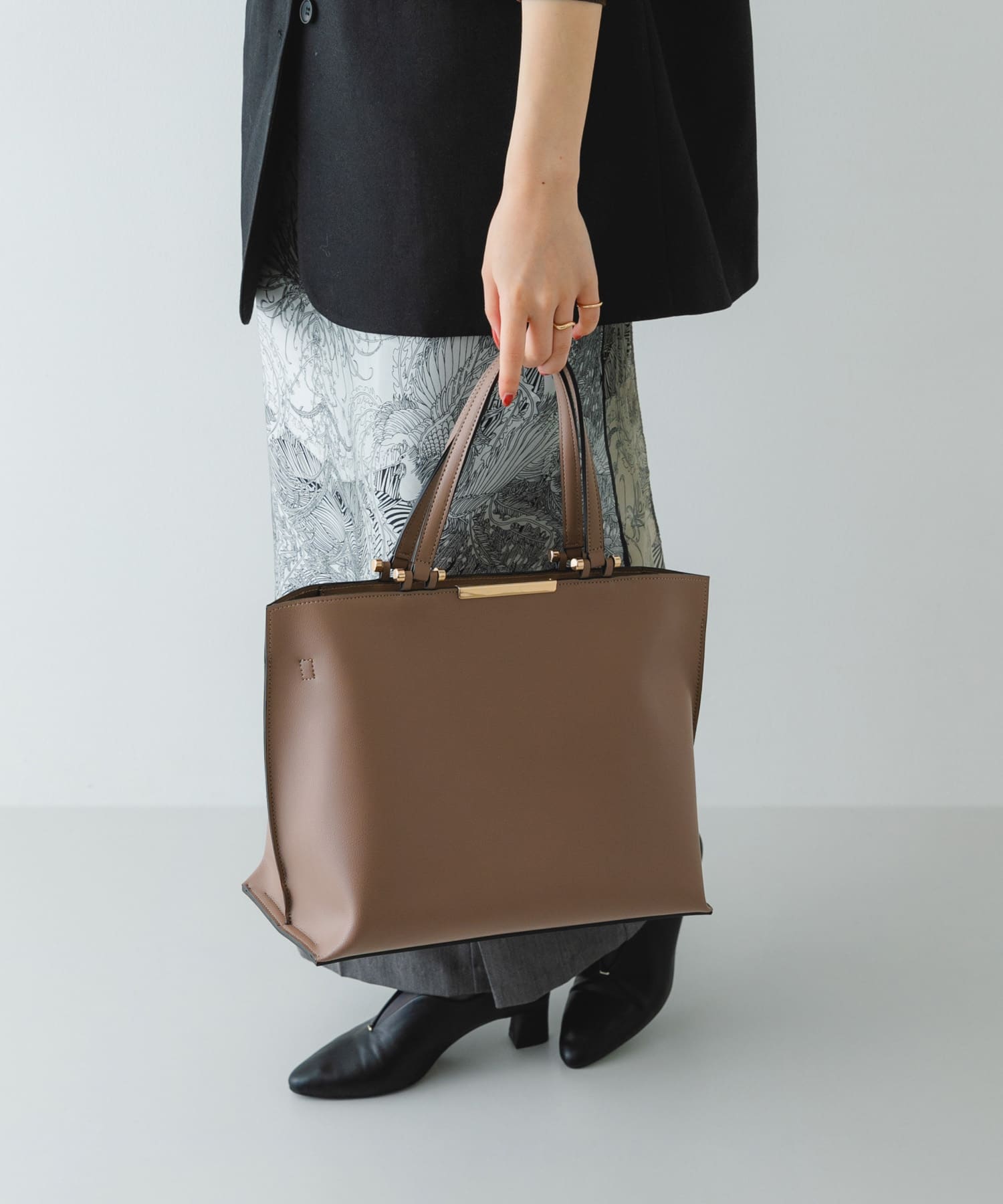 メタル2WAY A4トートバッグ MOCHA One