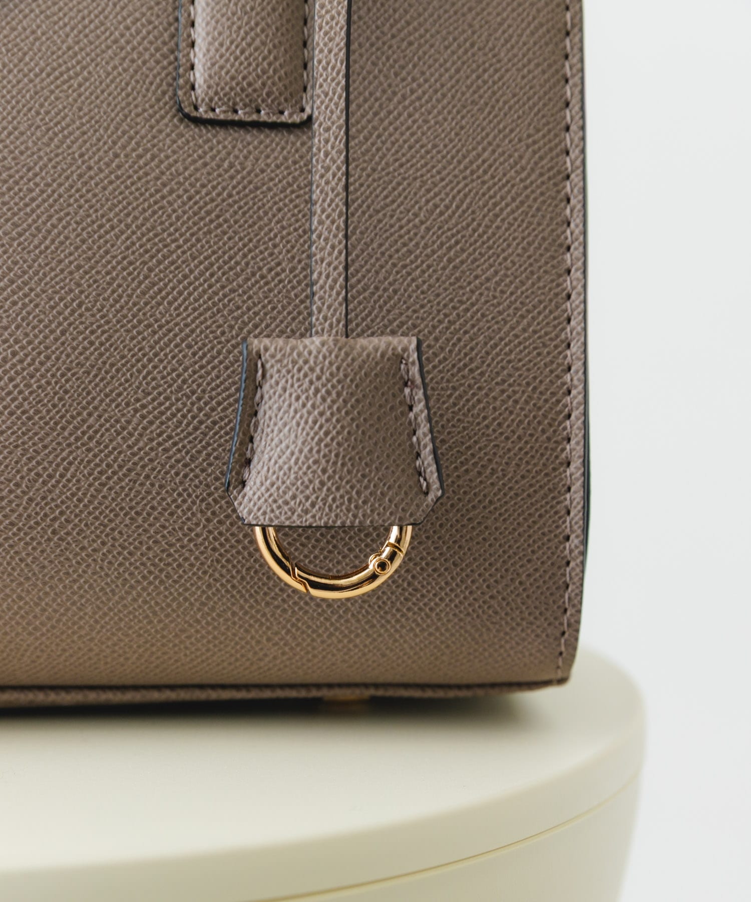 3セットチャームスクエアバッグ GREIGE One