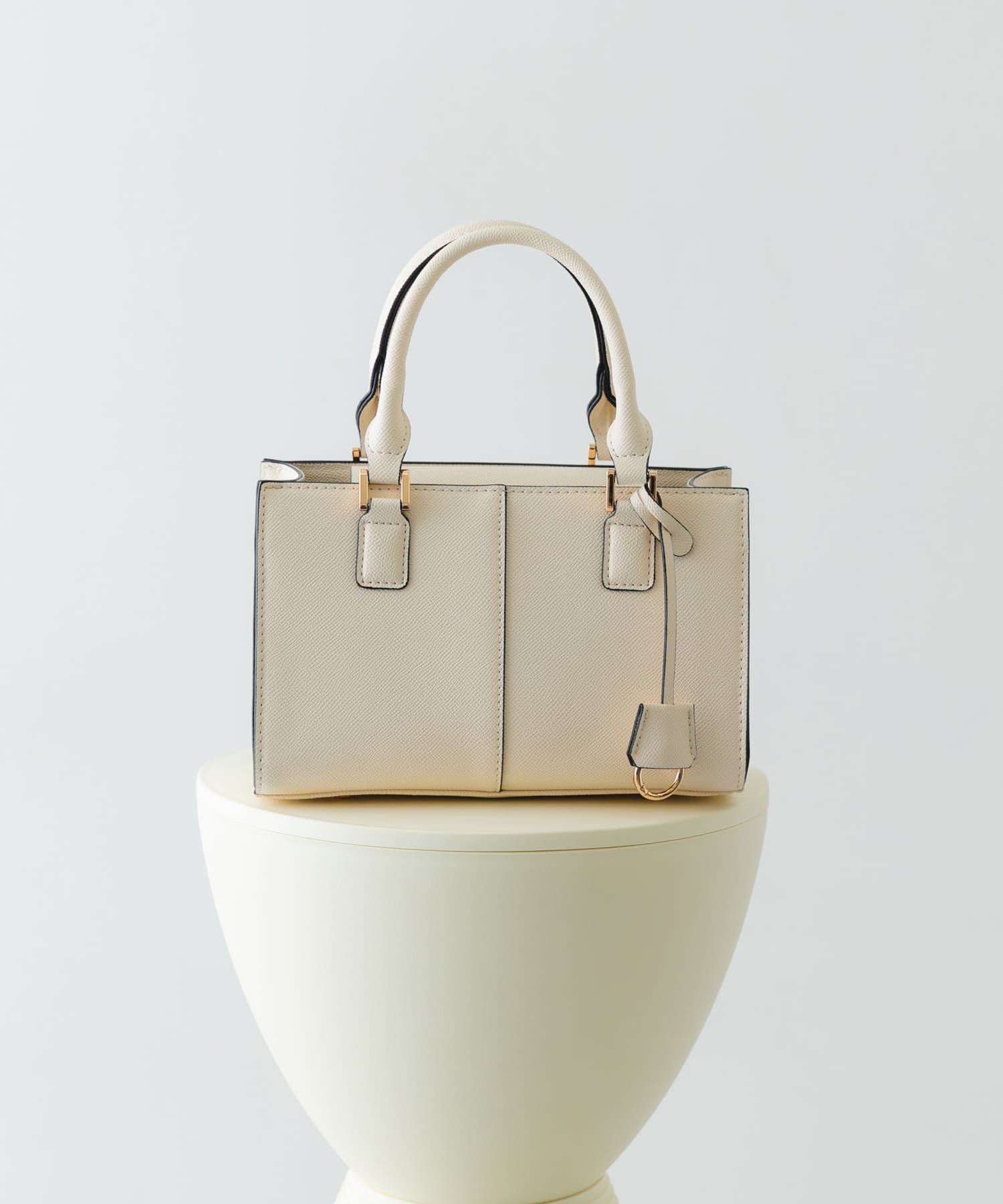 3セットチャームスクエアバッグ IVORY One