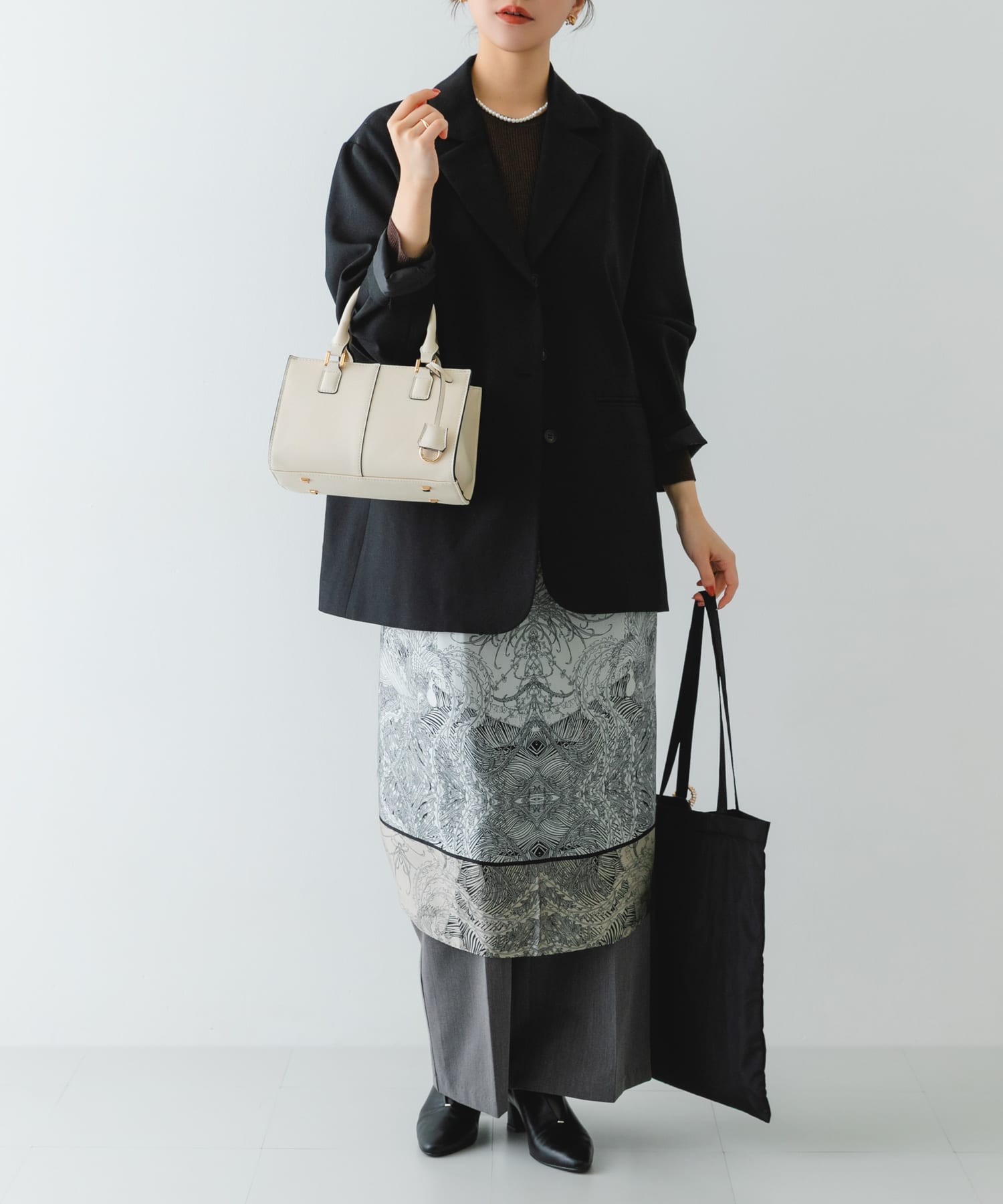 3セットチャームスクエアバッグ IVORY One