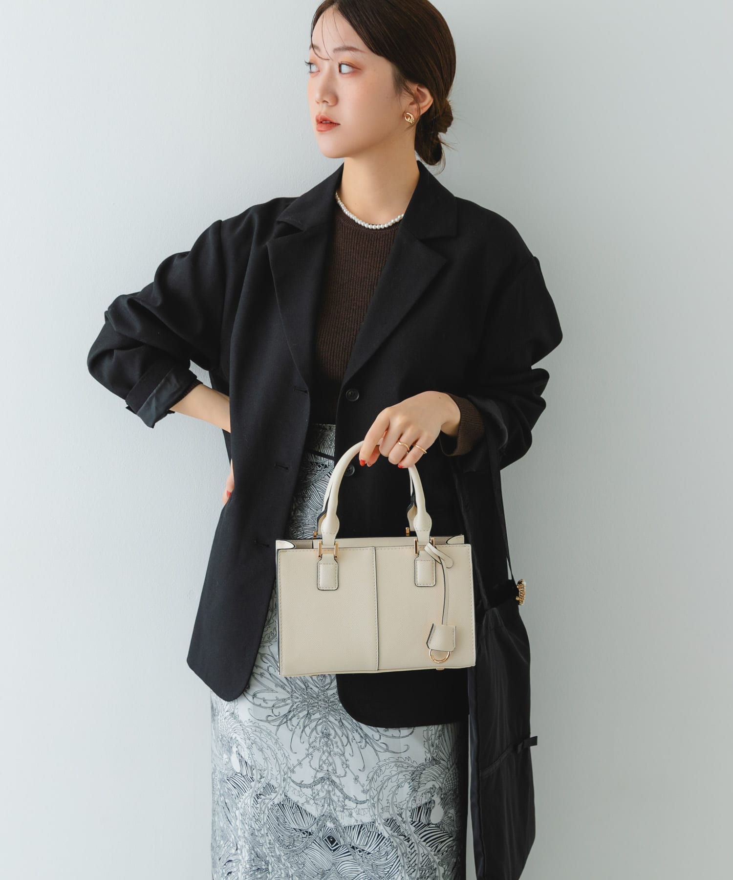 3セットチャームスクエアバッグ IVORY One