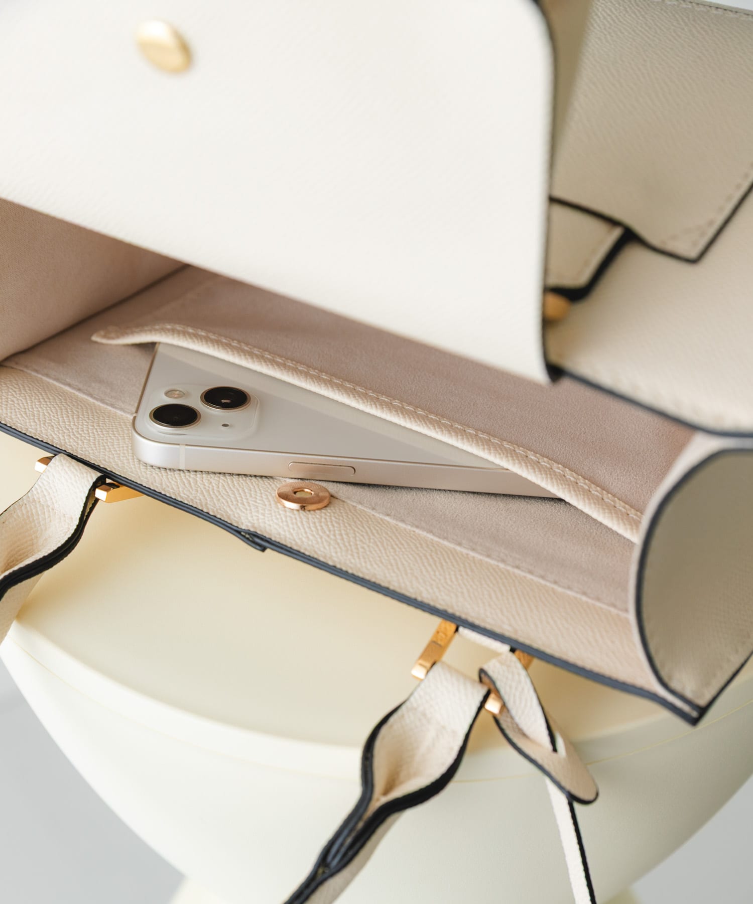 3セットチャームスクエアバッグ IVORY One