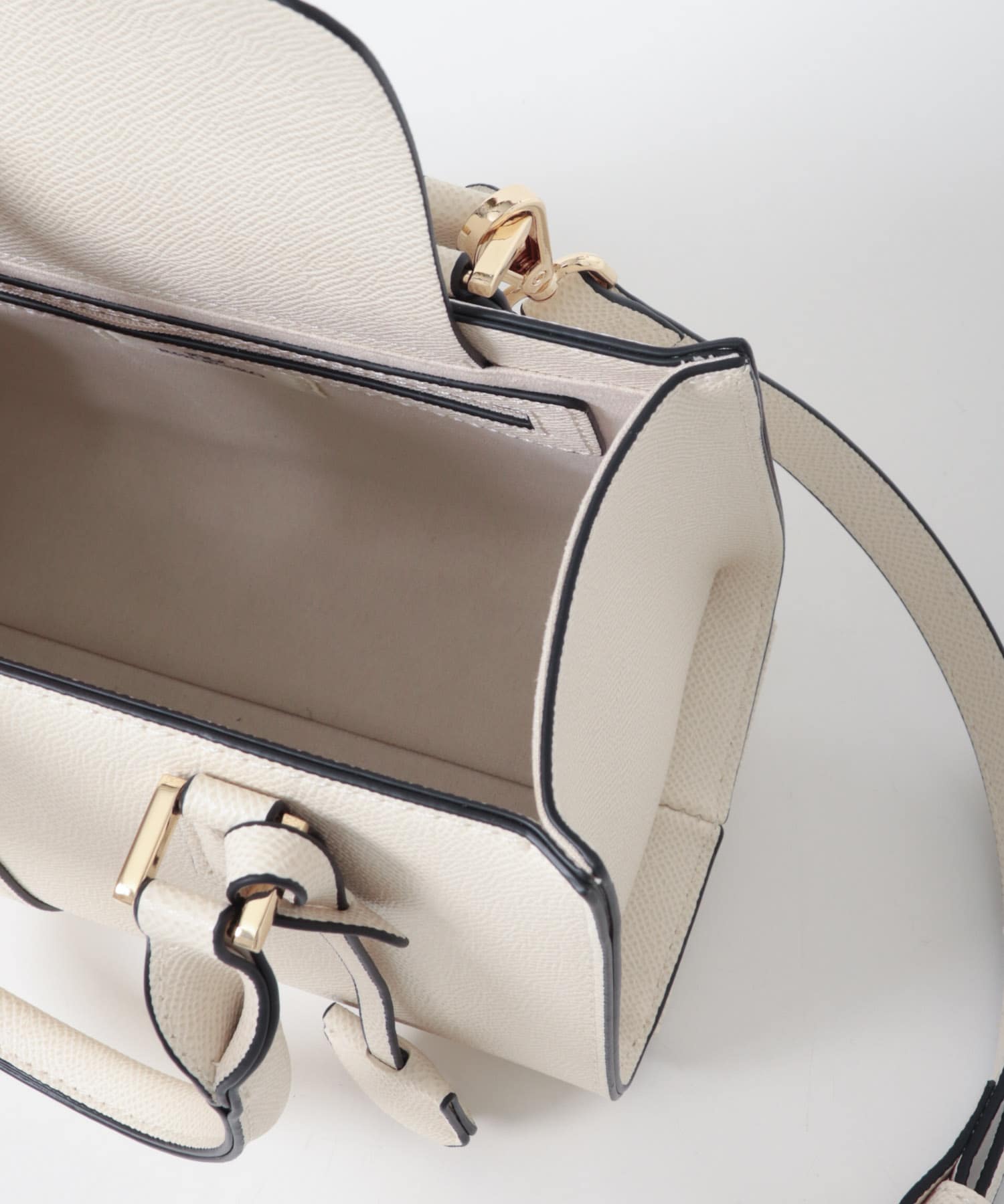 3セットチャームスクエアバッグ IVORY One