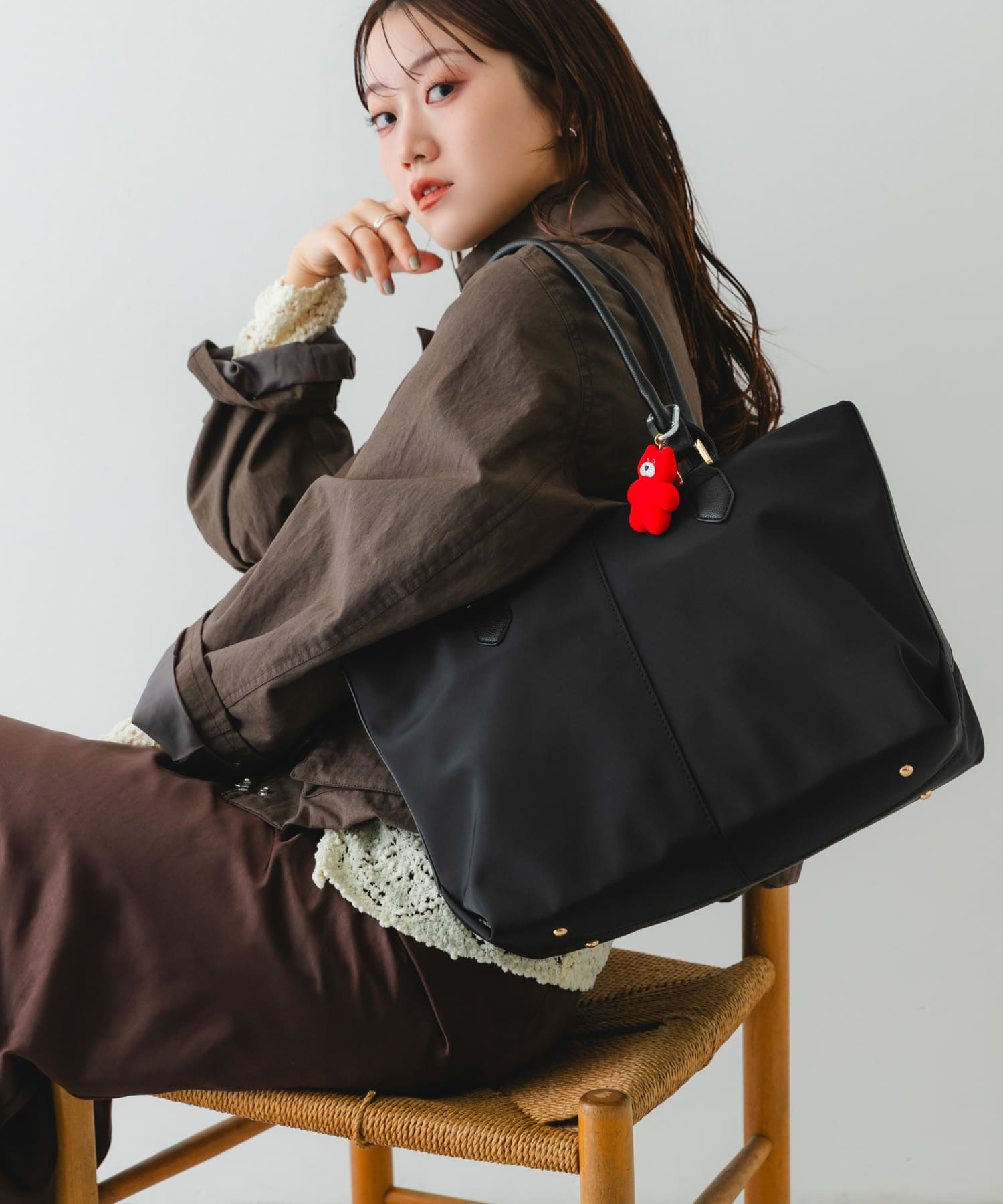 撥水ミドルトートバッグ BLKxBLK One