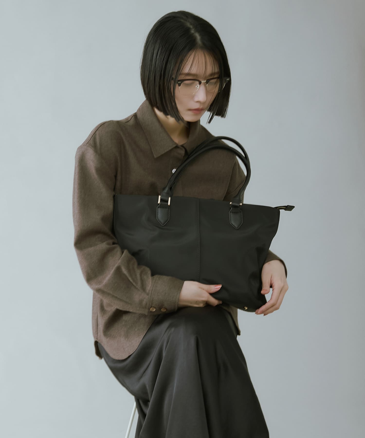 撥水ミドルトートバッグ BLKxBLK One