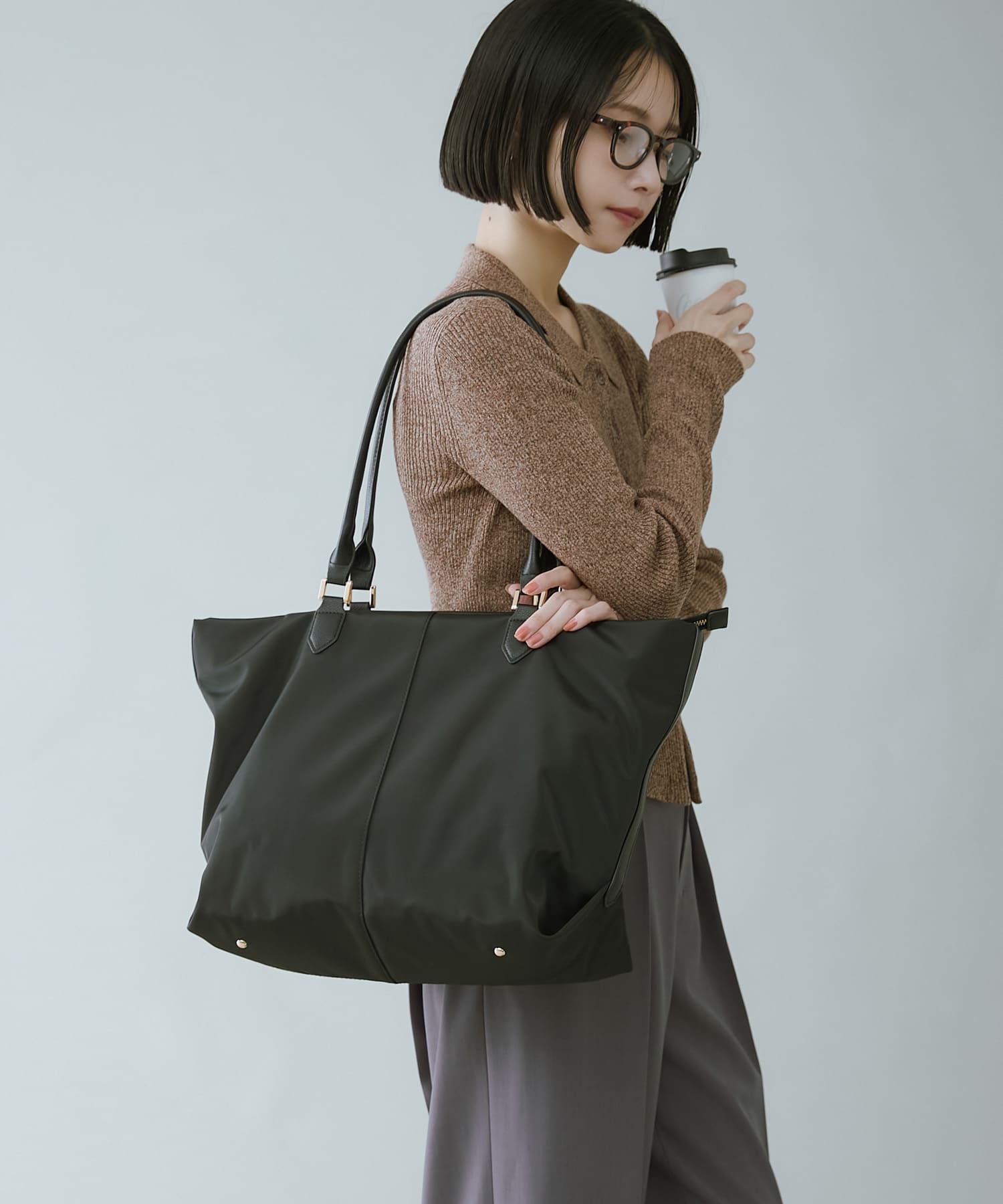 撥水ミドルトートバッグ BLKxBLK One