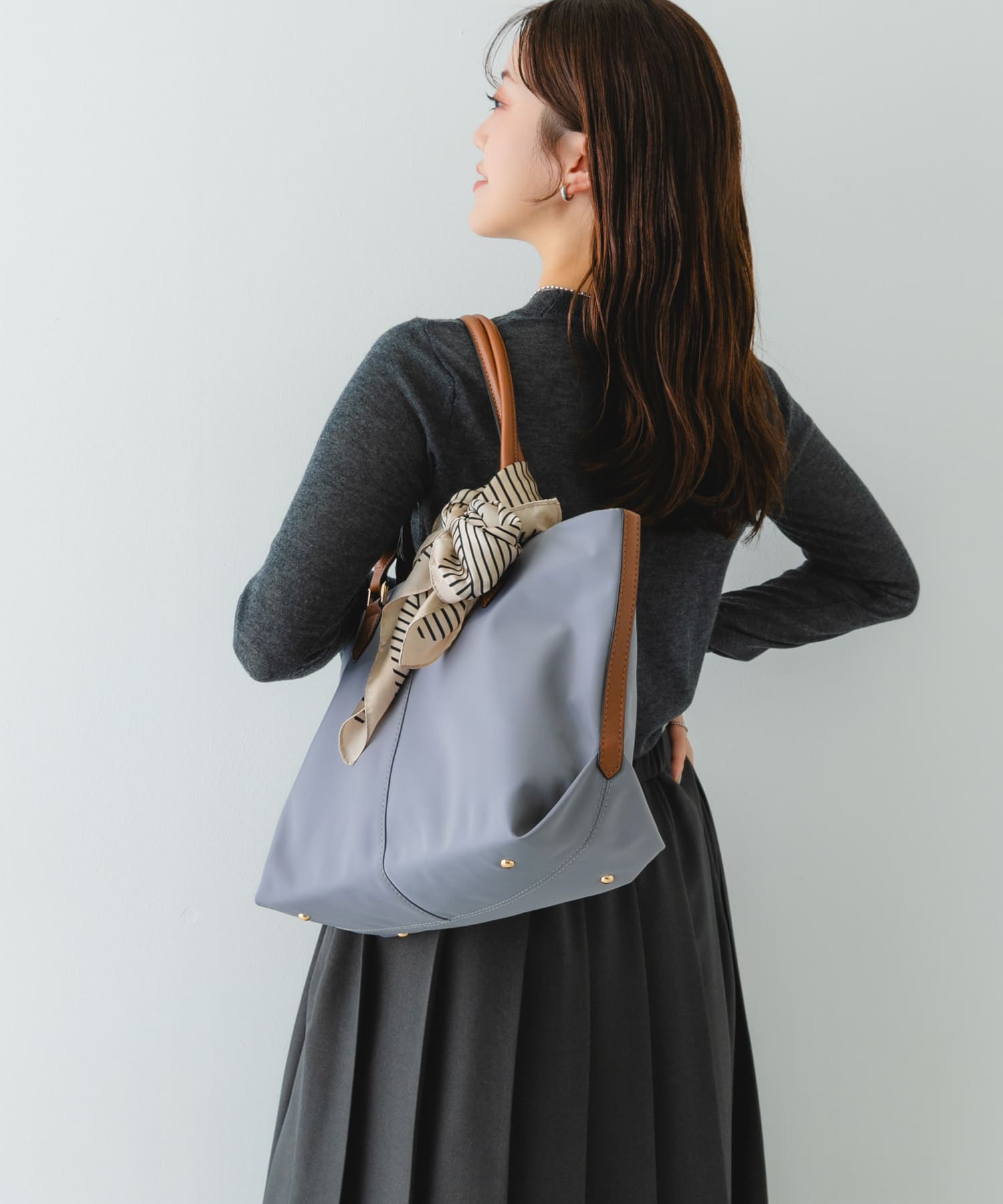 撥水ミドルトートバッグ GRYxCML One
