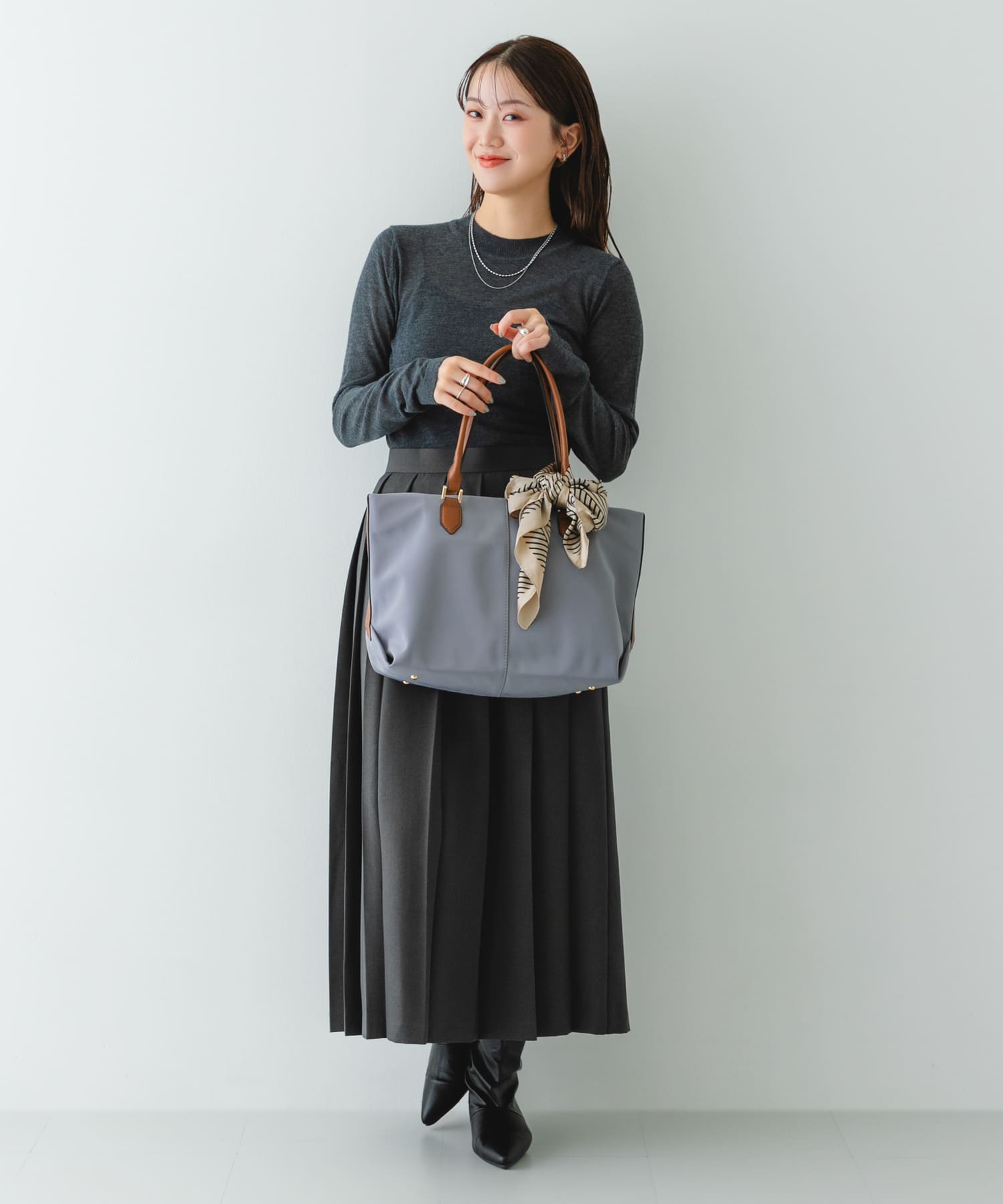 撥水ミドルトートバッグ GRYxCML One