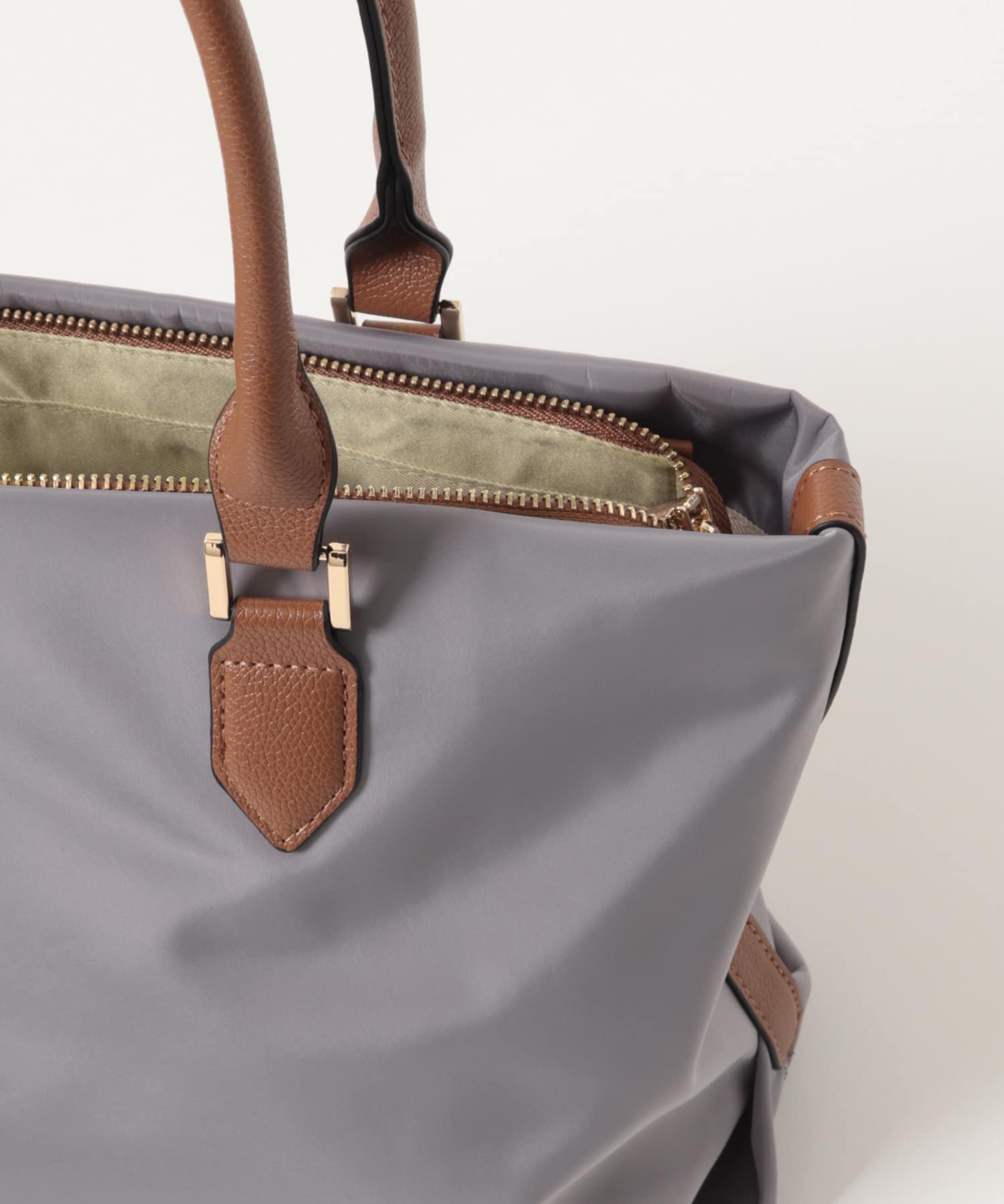 撥水ミドルトートバッグ GRYxCML One