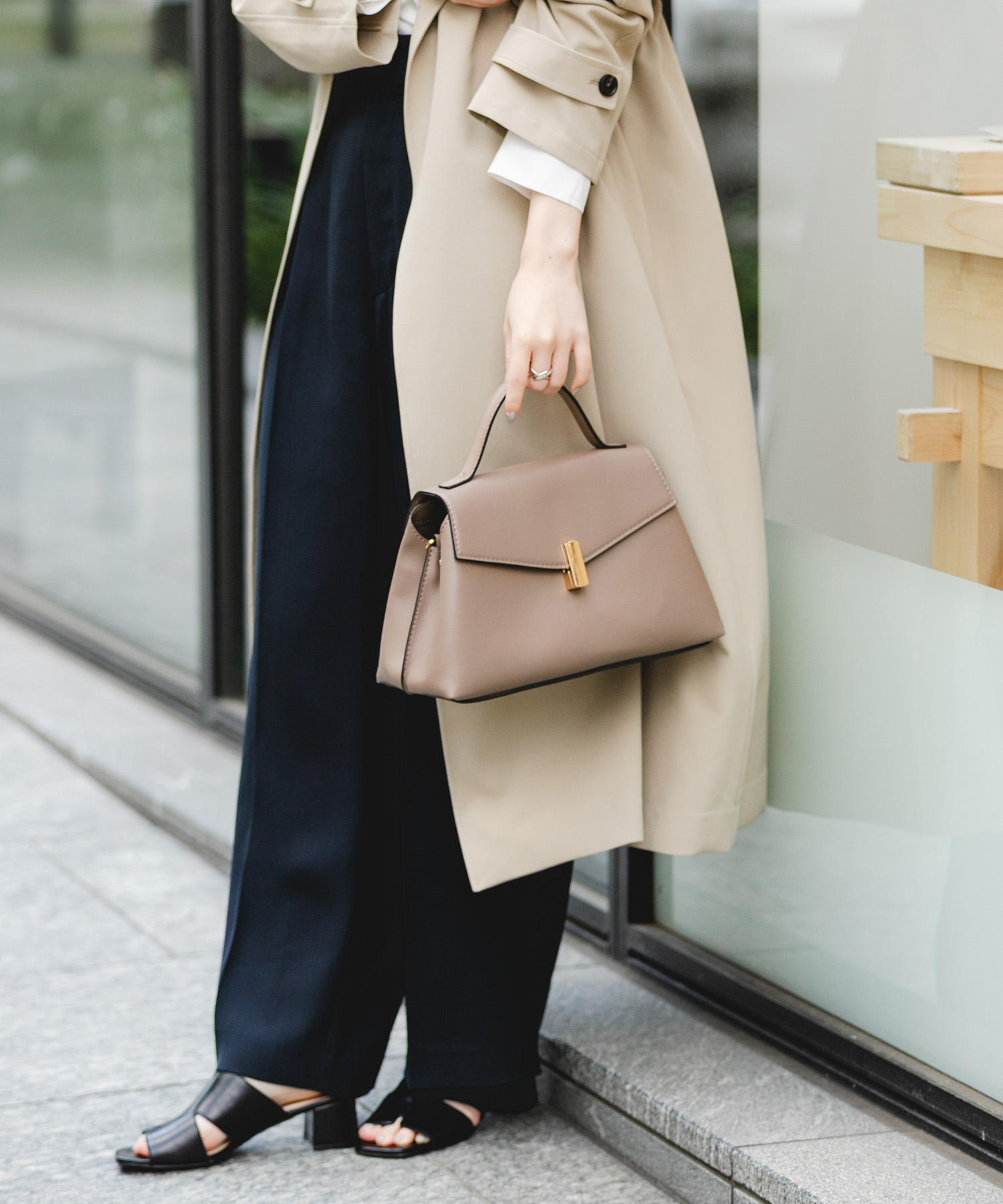 フラップワンハンドルバッグ MOCHA One