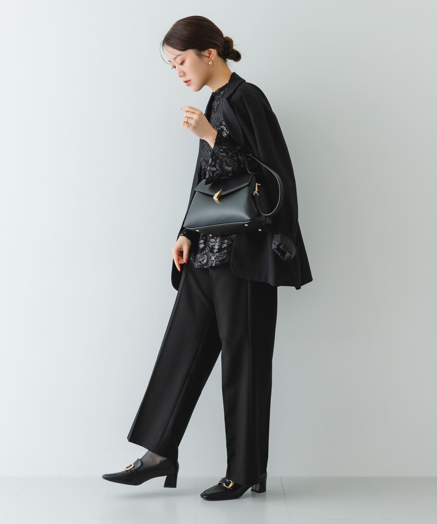 フラップワンハンドルバッグ BLACK One