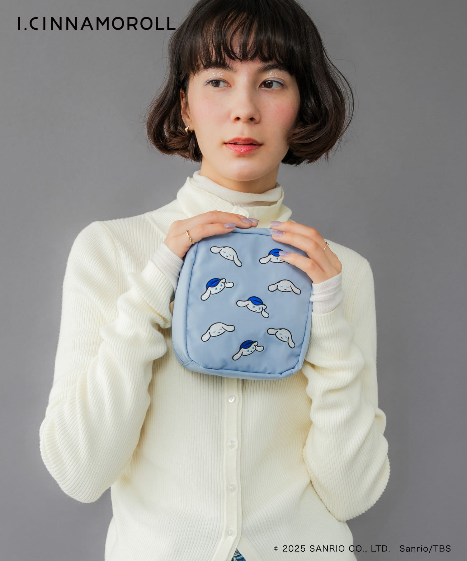 アイシナモロール スクエアポーチ LIGHT BLUE One