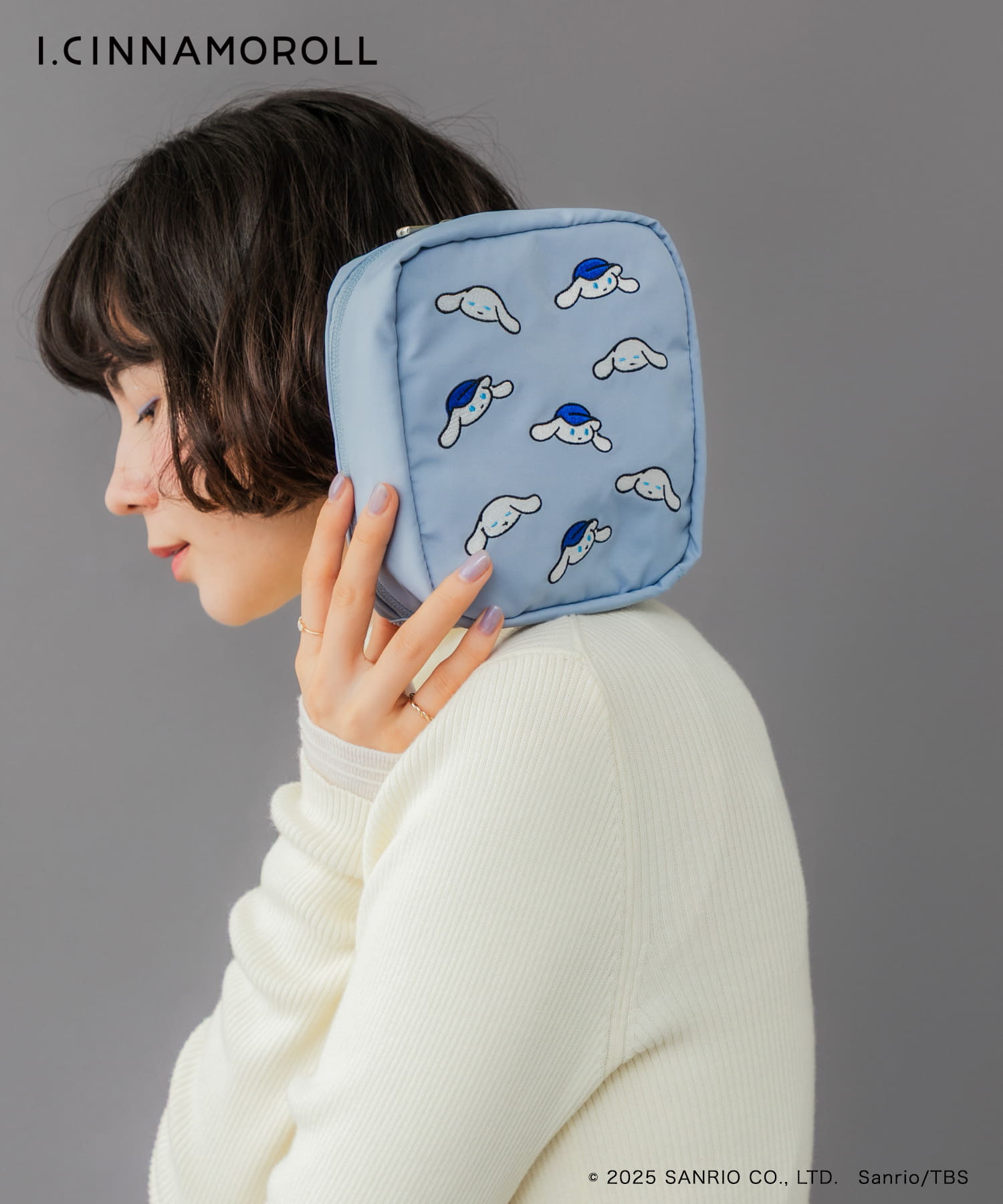 アイシナモロール スクエアポーチ LIGHT BLUE One