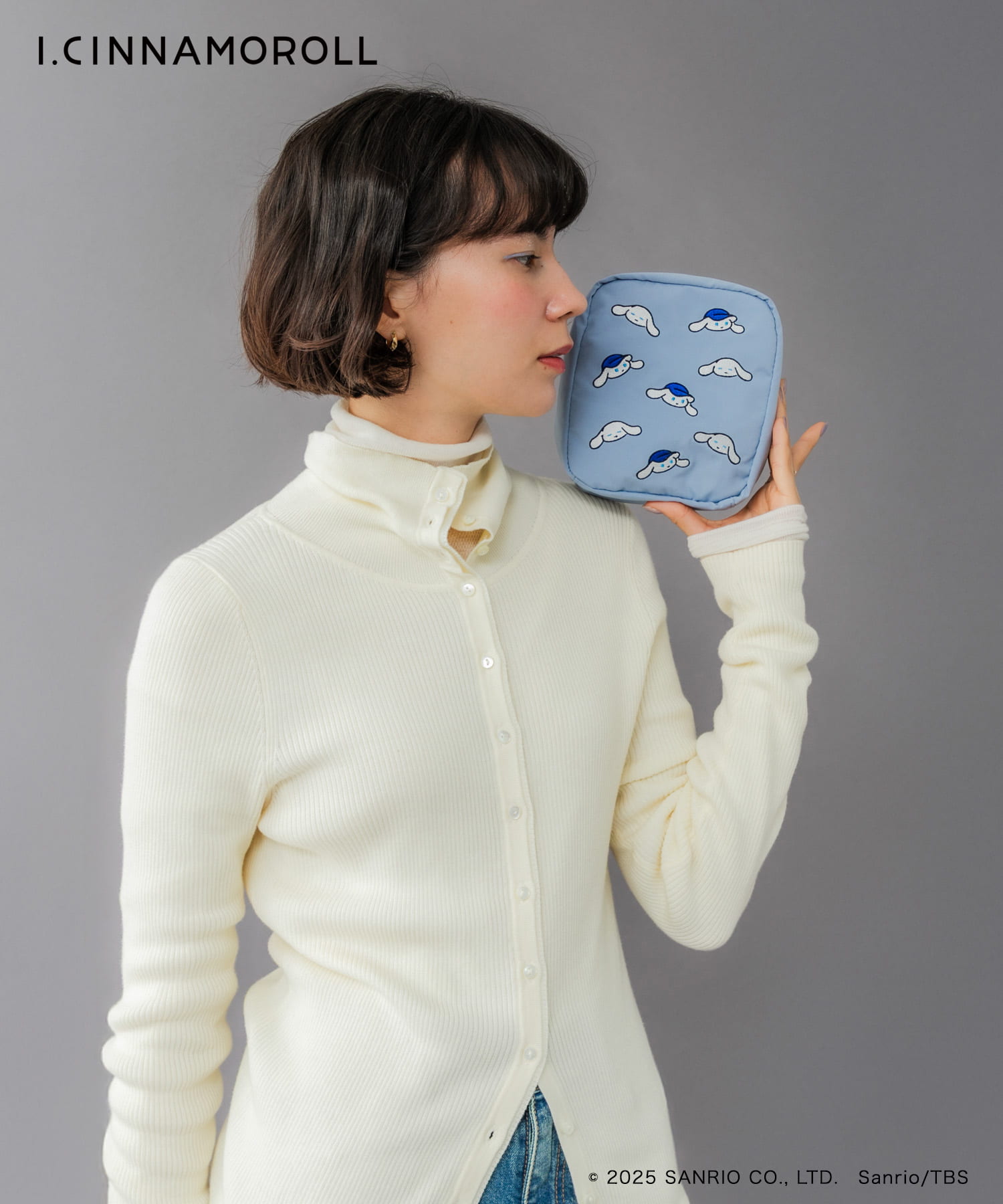 アイシナモロール スクエアポーチ LIGHT BLUE One