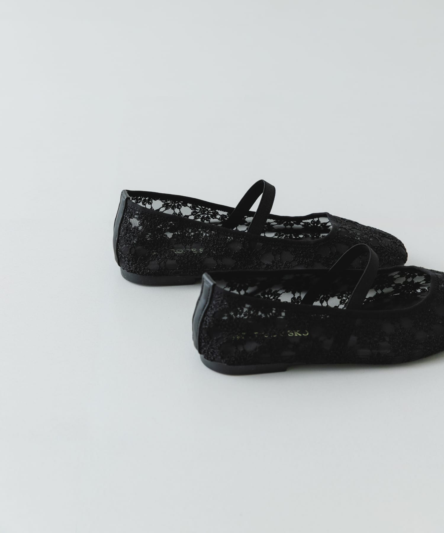 フラワーシアーフラットシューズ BLACK 36