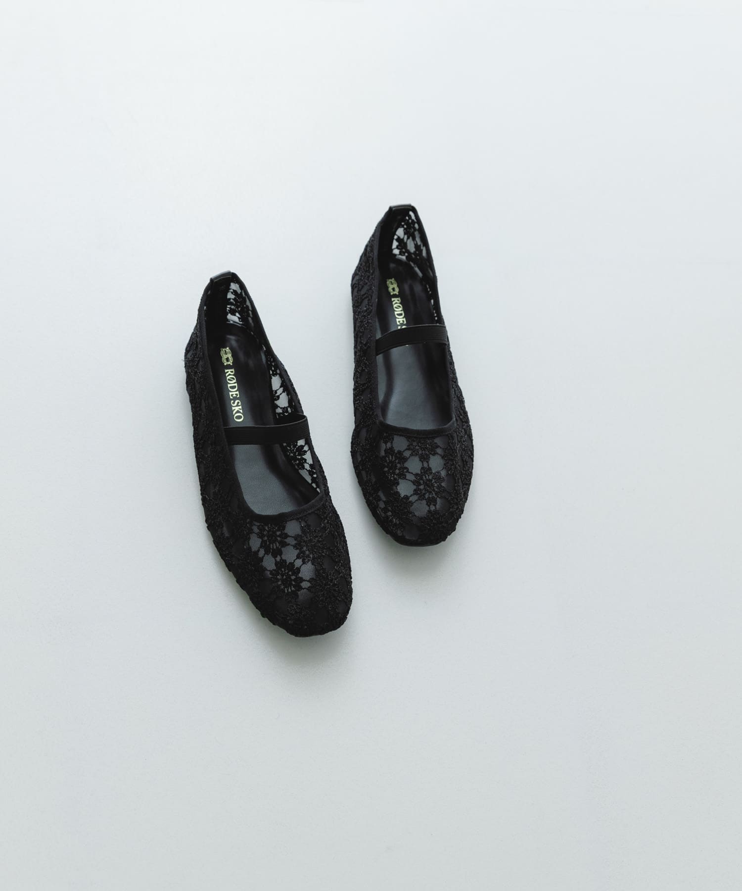 フラワーシアーフラットシューズ BLACK 36