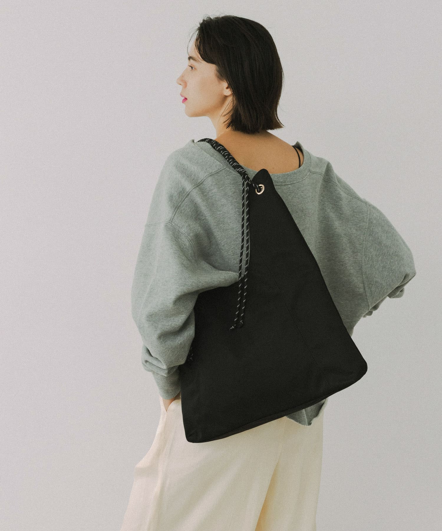 コードハンドルバッグ BLKxBLK One