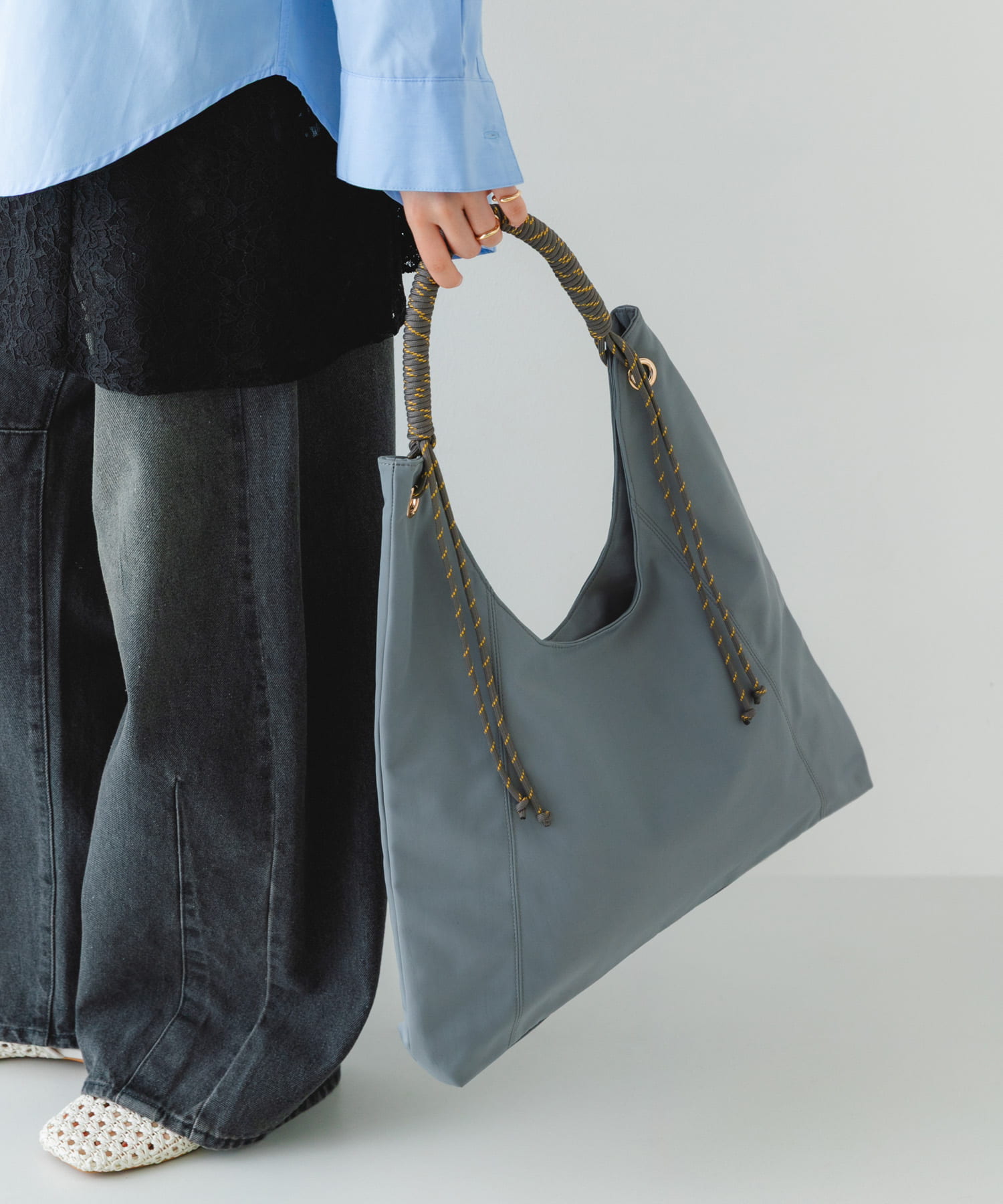 コードハンドルバッグ GRYxTAUPE One