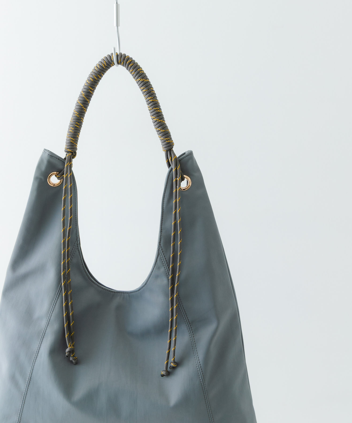 コードハンドルバッグ GRYxTAUPE One