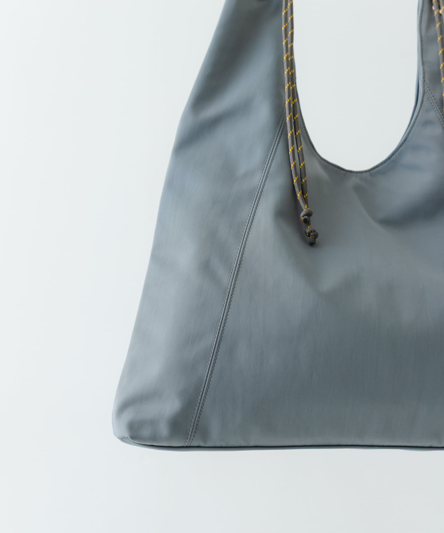 コードハンドルバッグ GRYxTAUPE One