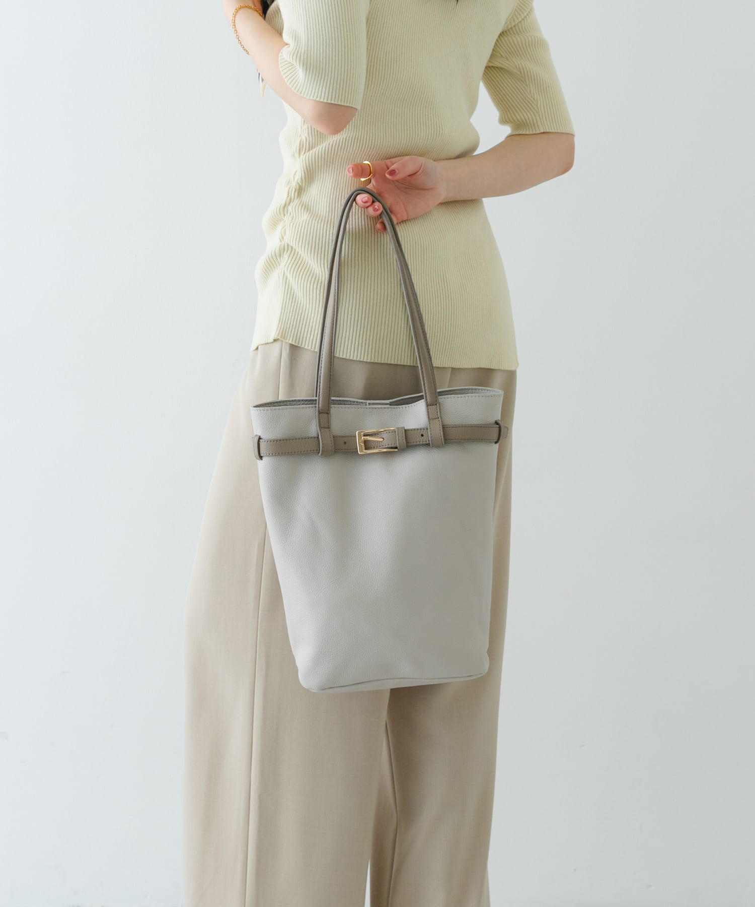 『別注』BEAURE×RODESKO　カウレザーベルトデザイントートバッグ IVORYxGRG One