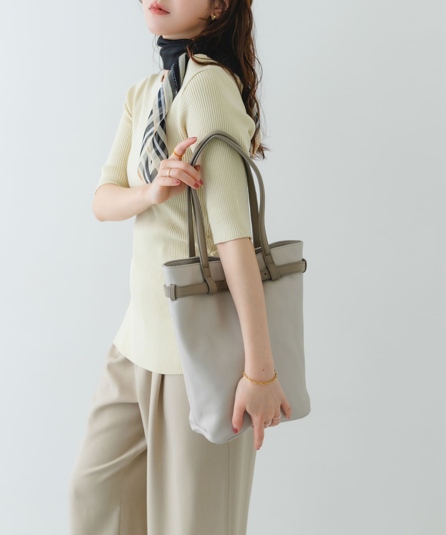 『別注』BEAURE×RODESKO　カウレザーベルトデザイントートバッグ IVORYxGRG One