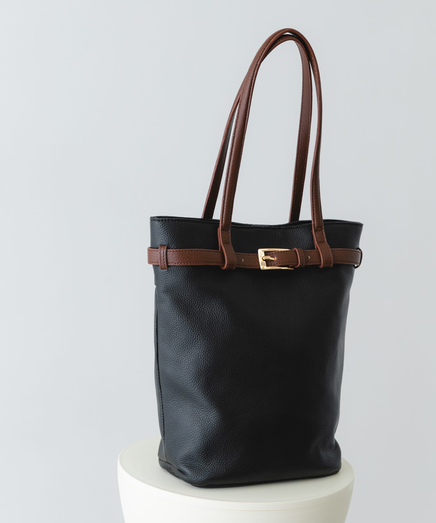 『別注』BEAURE×RODESKO　カウレザーベルトデザイントートバッグ BLKxCHOCO One