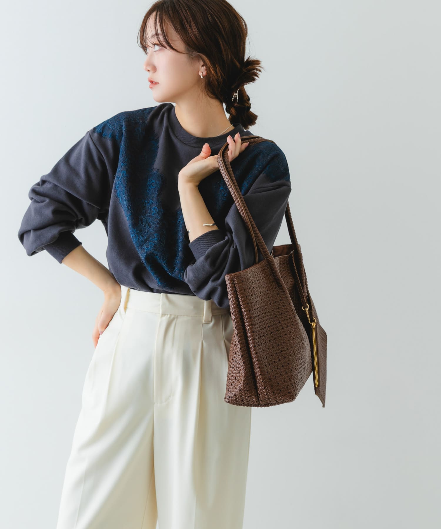 ポーチ付パンチングラージトートバッグ BROWN One