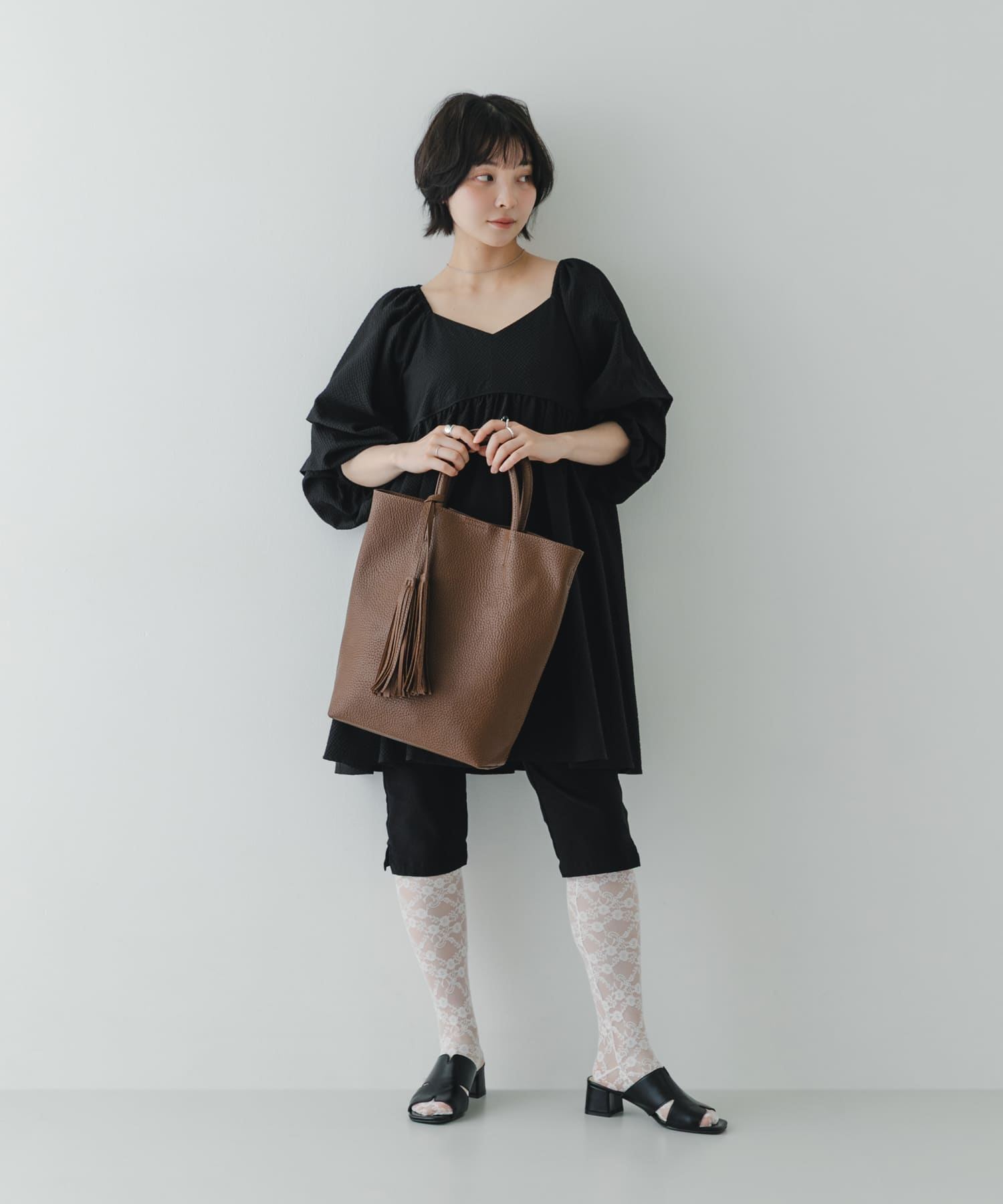 『縦型』タッセル軽量2WAYタテナガトートバッグ BROWN One