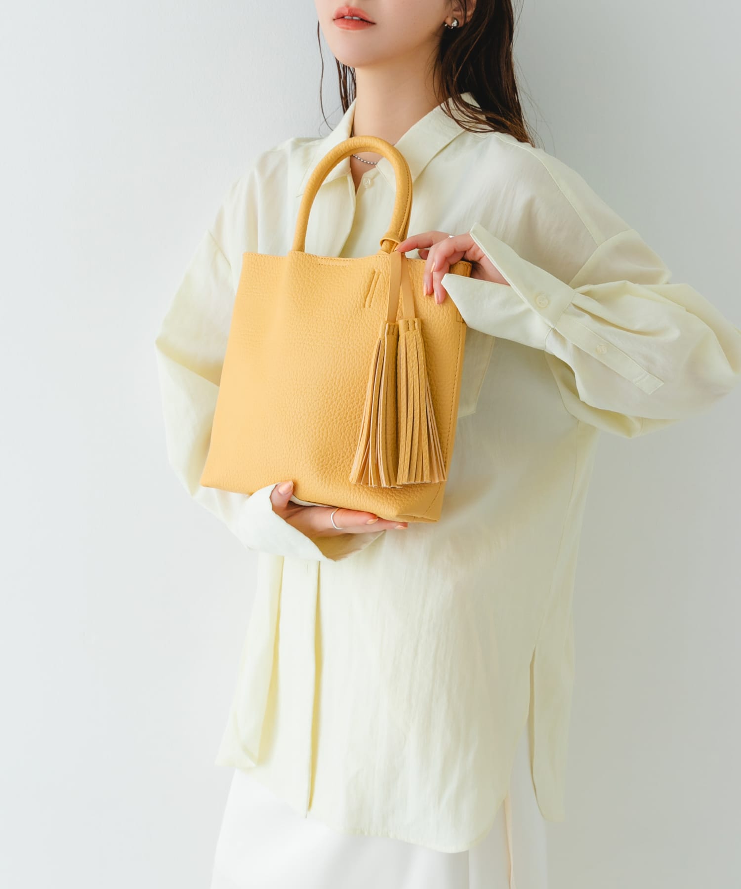 『Sサイズ』タッセル軽量2WAYプチトートバッグ EGG One