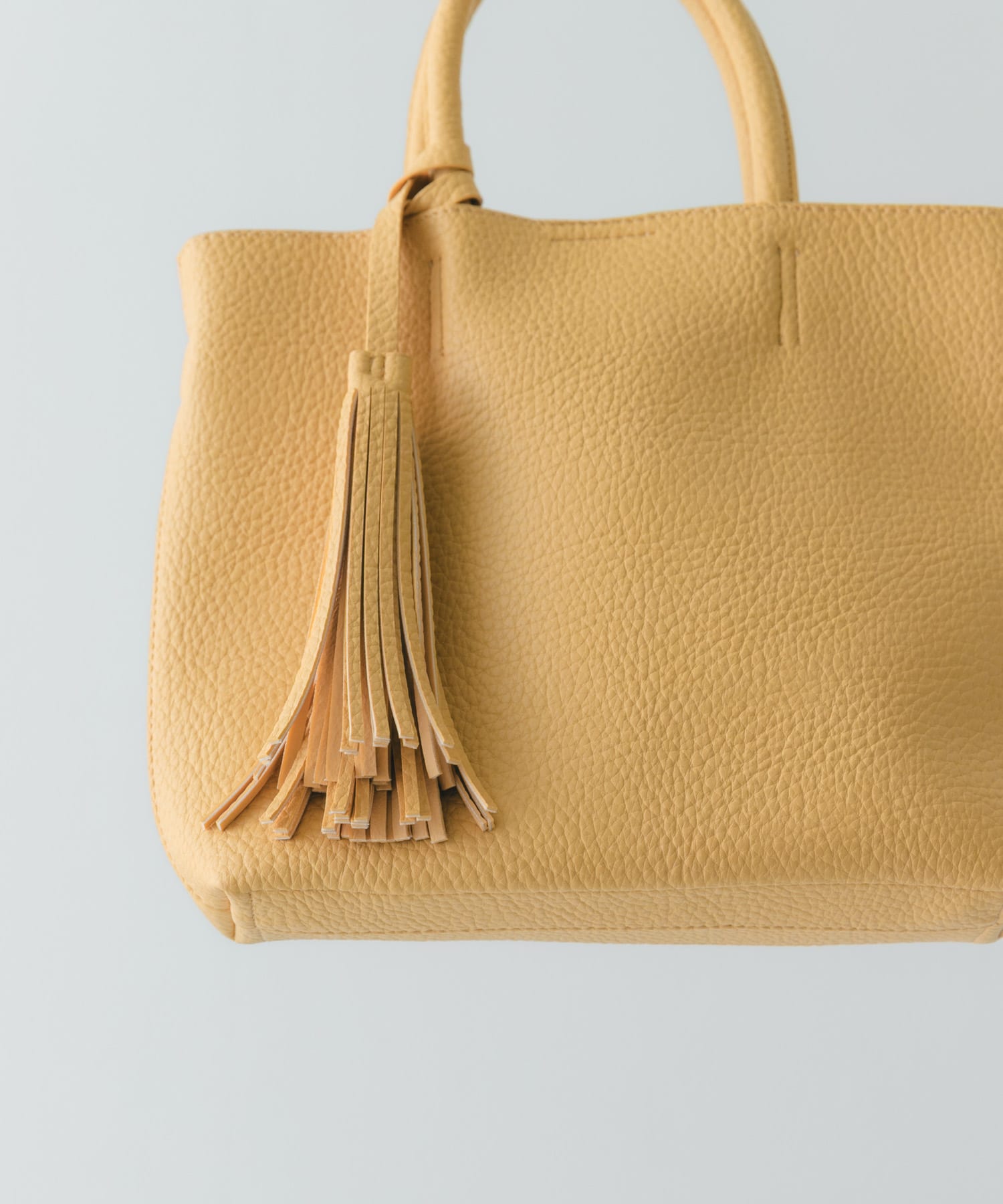 『Sサイズ』タッセル軽量2WAYプチトートバッグ EGG One