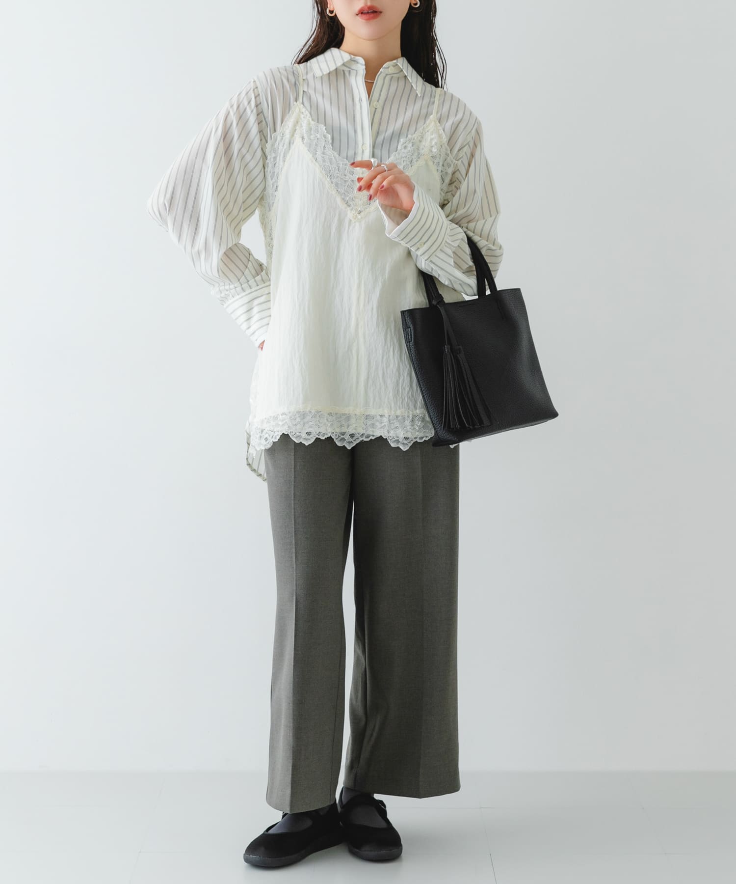 『Sサイズ』タッセル軽量2WAYプチトートバッグ BLACK One