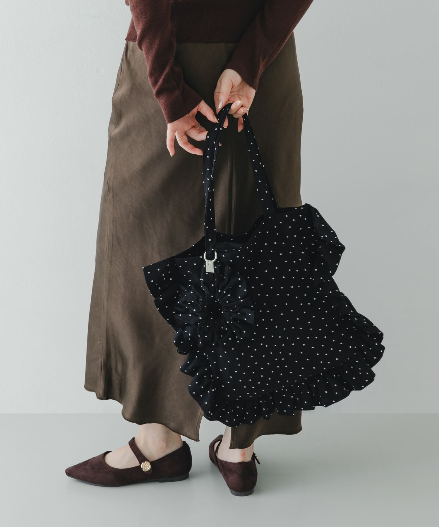 BLK/DOT