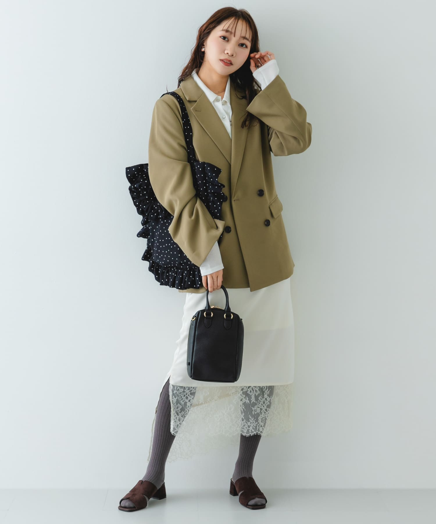 シュシュセットサイドフリルトート BLK/DOT One