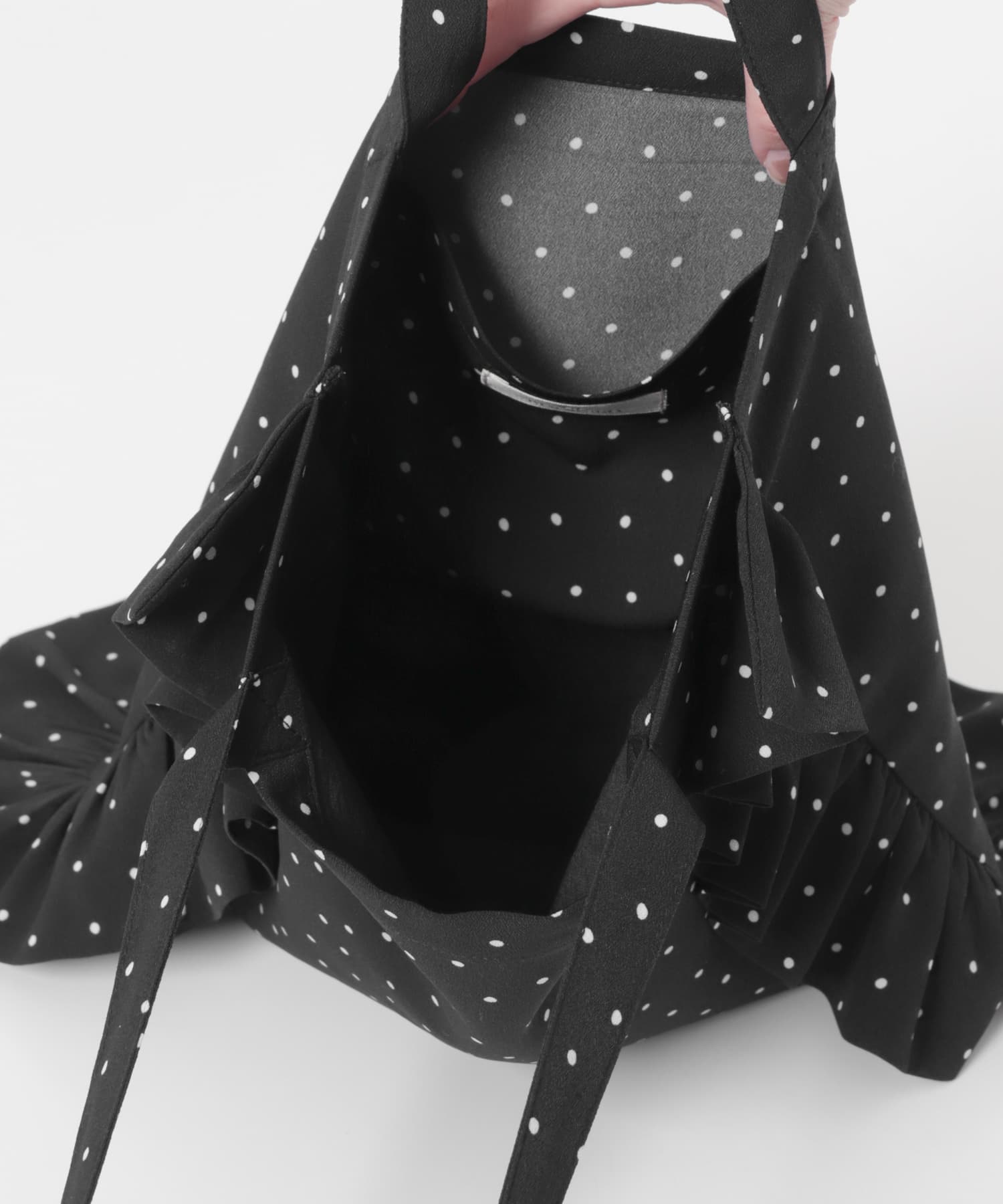 BLK/DOT