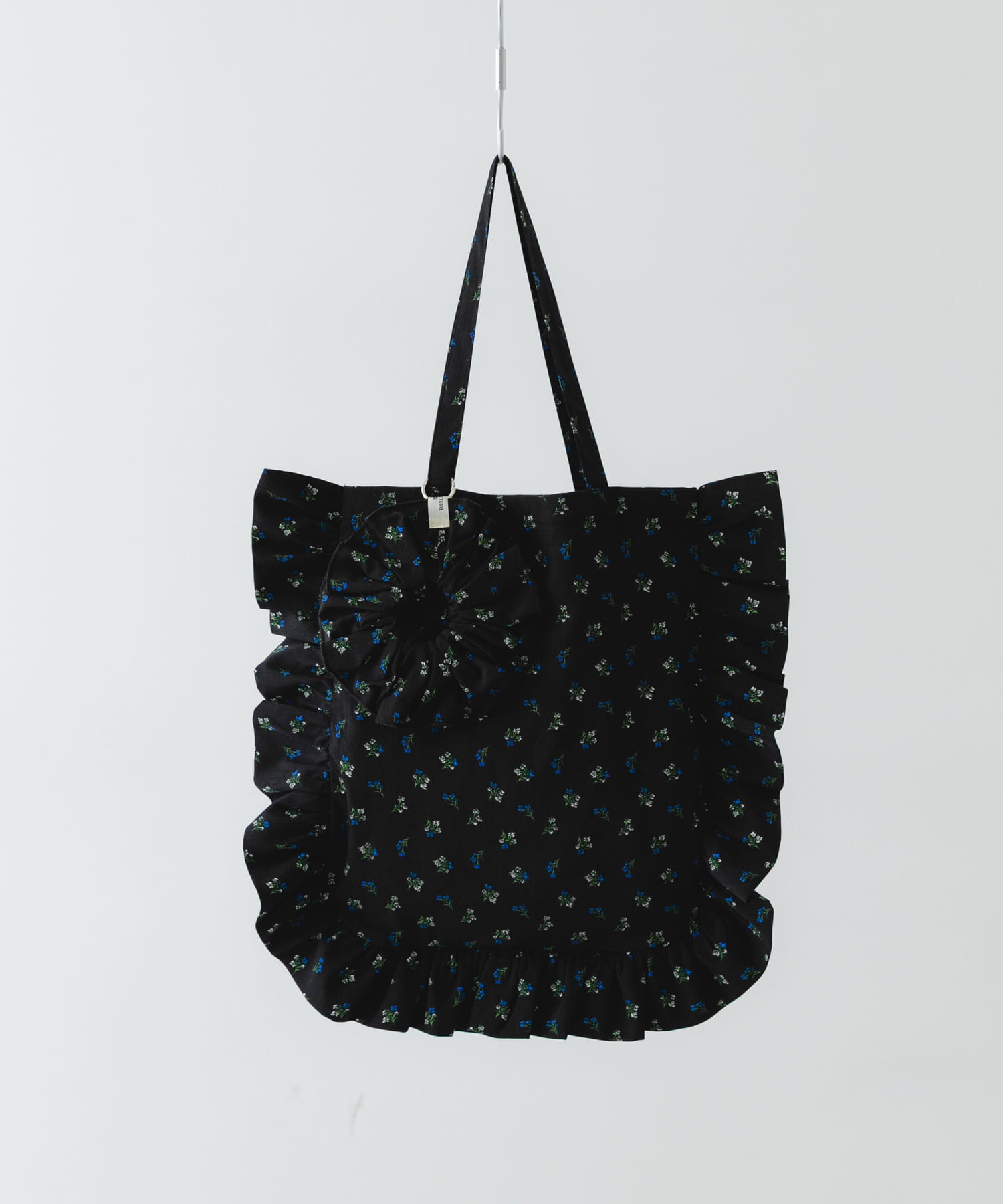 シュシュセットサイドフリルトート BLK/FLOWER One