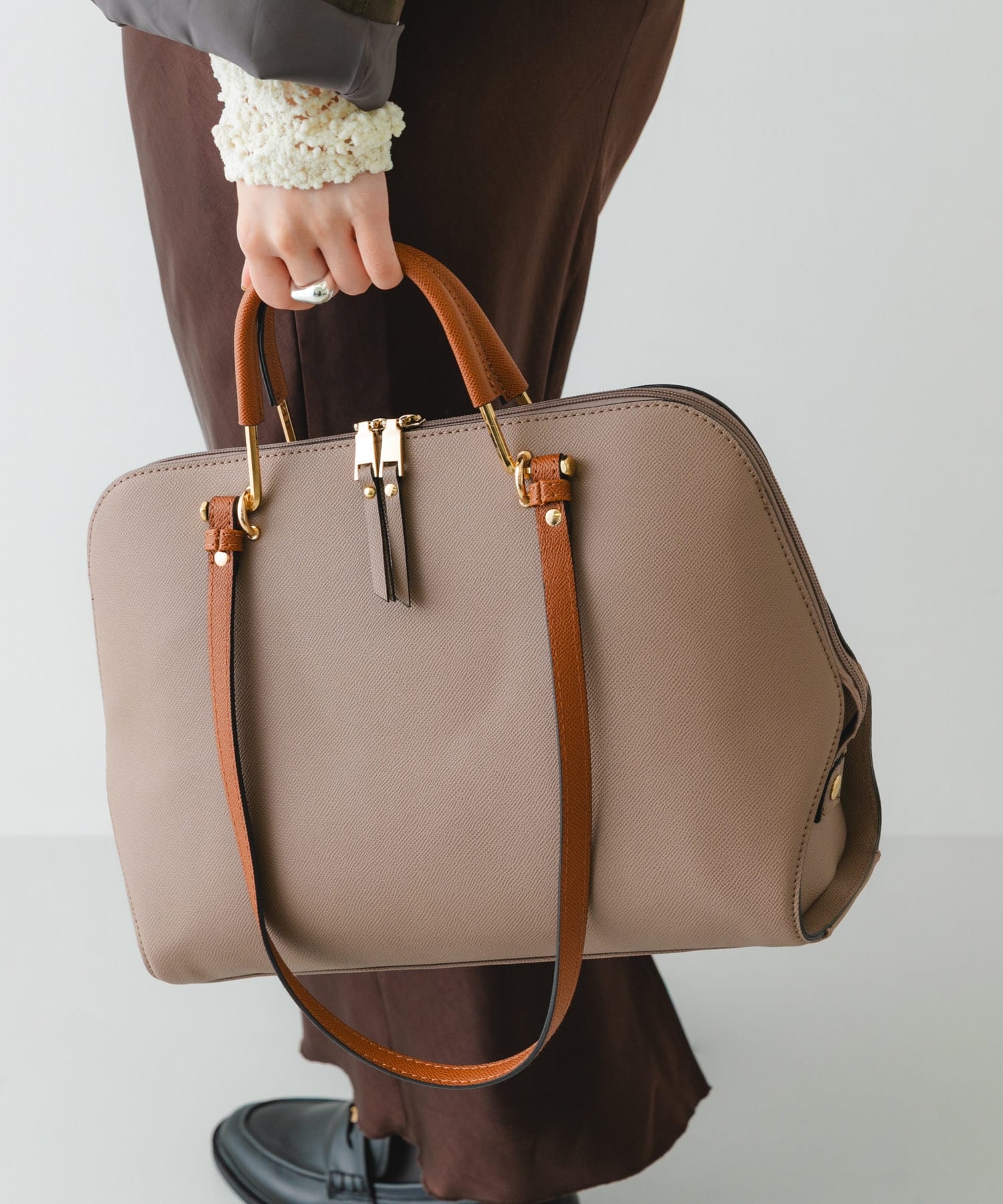 『インフルエンサーayaさんコラボ』2WAYハンドバッグ MOCHA One